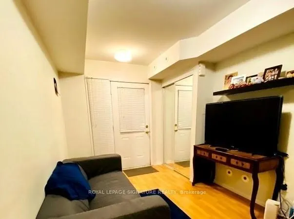 Photo 11 of Unit 180, 4975 Southampton Drive, Mississauga, Churchill Meadows — HOMEH