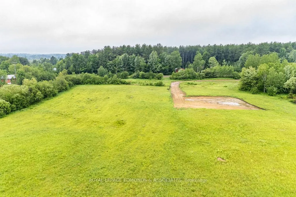 Photo 10 of 00 B-Line Road, Laurentian Valley, Laurentian Valley — HOMEH
