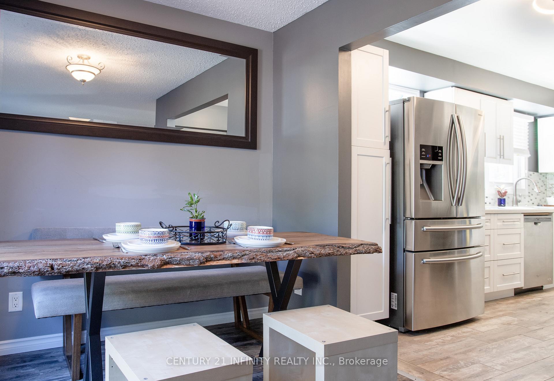 Photo 10 of 17 Prout Drive, Clarington, Bowmanville — HOMEH