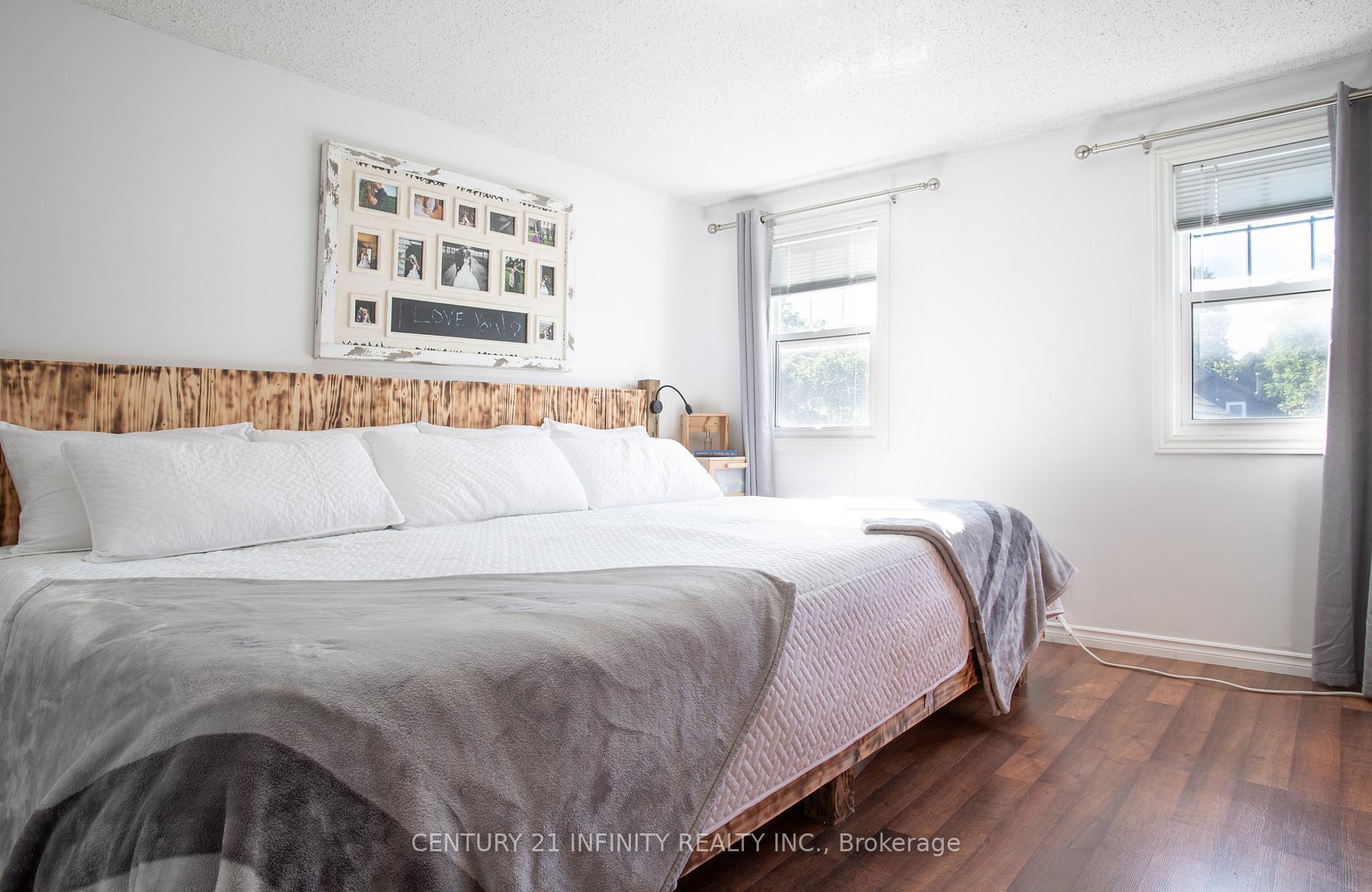Photo 16 of 17 Prout Drive, Clarington, Bowmanville — HOMEH