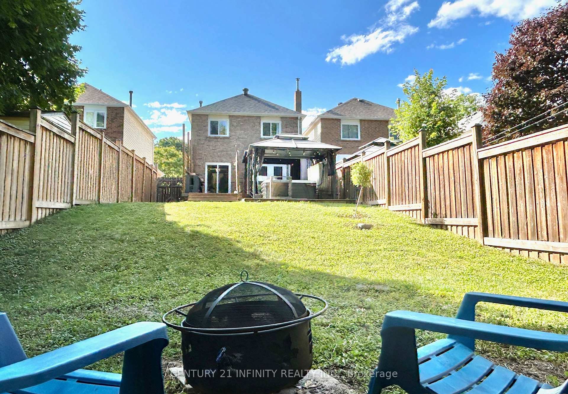 Photo 24 of 17 Prout Drive, Clarington, Bowmanville — HOMEH