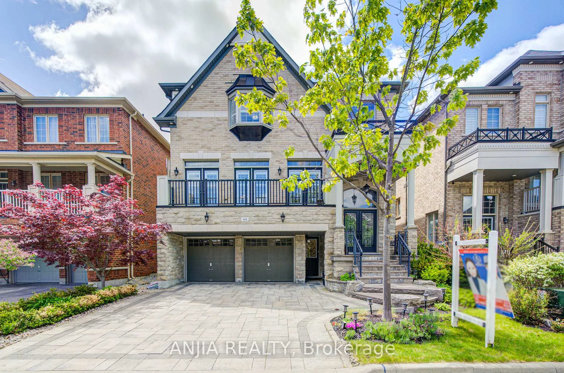 Photo 1 of 64 Frederick Stamm Crescent, Markham, Berczy — HOMEH