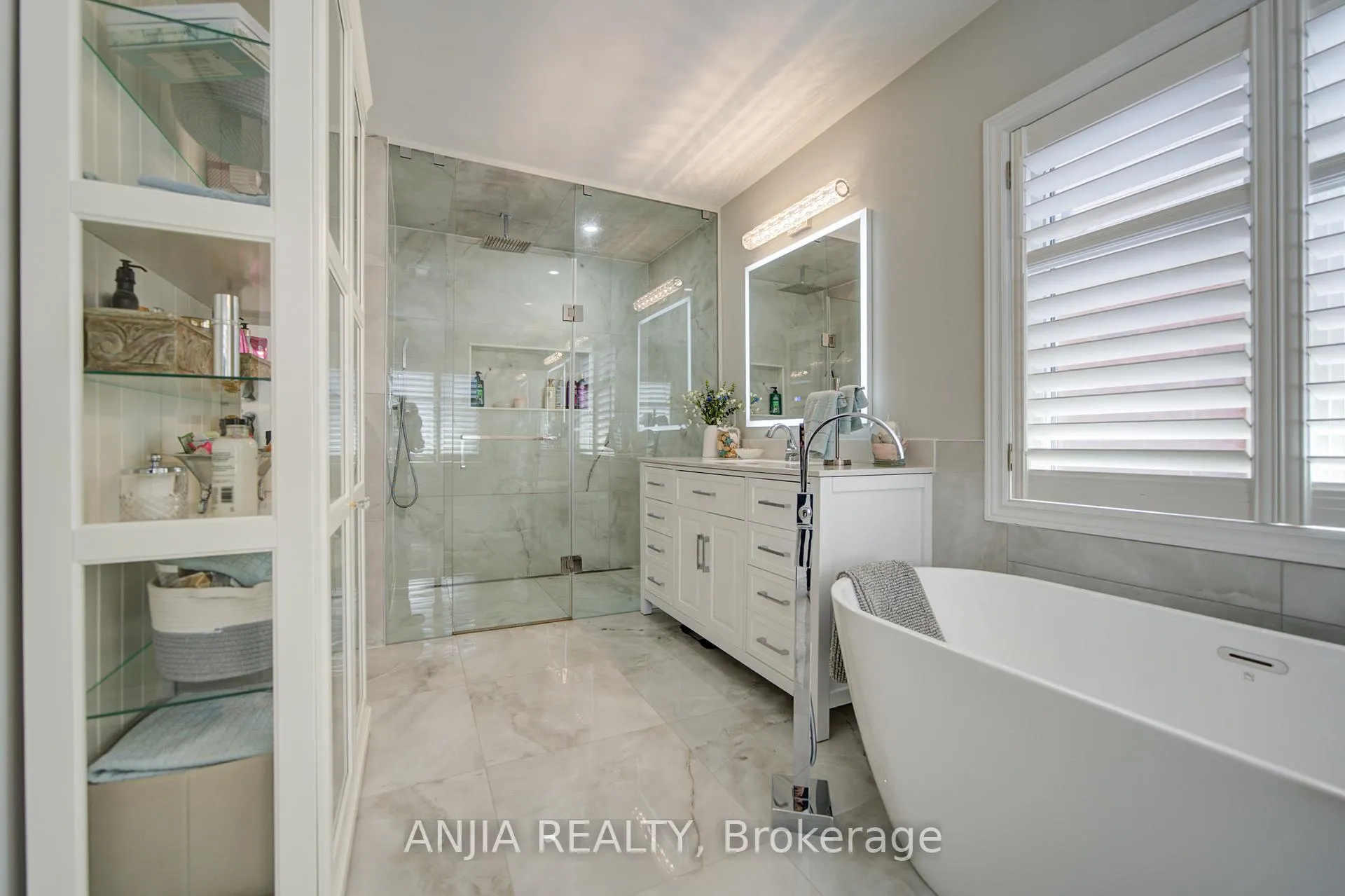 Photo 30 of 64 Frederick Stamm Crescent, Markham, Berczy — HOMEH
