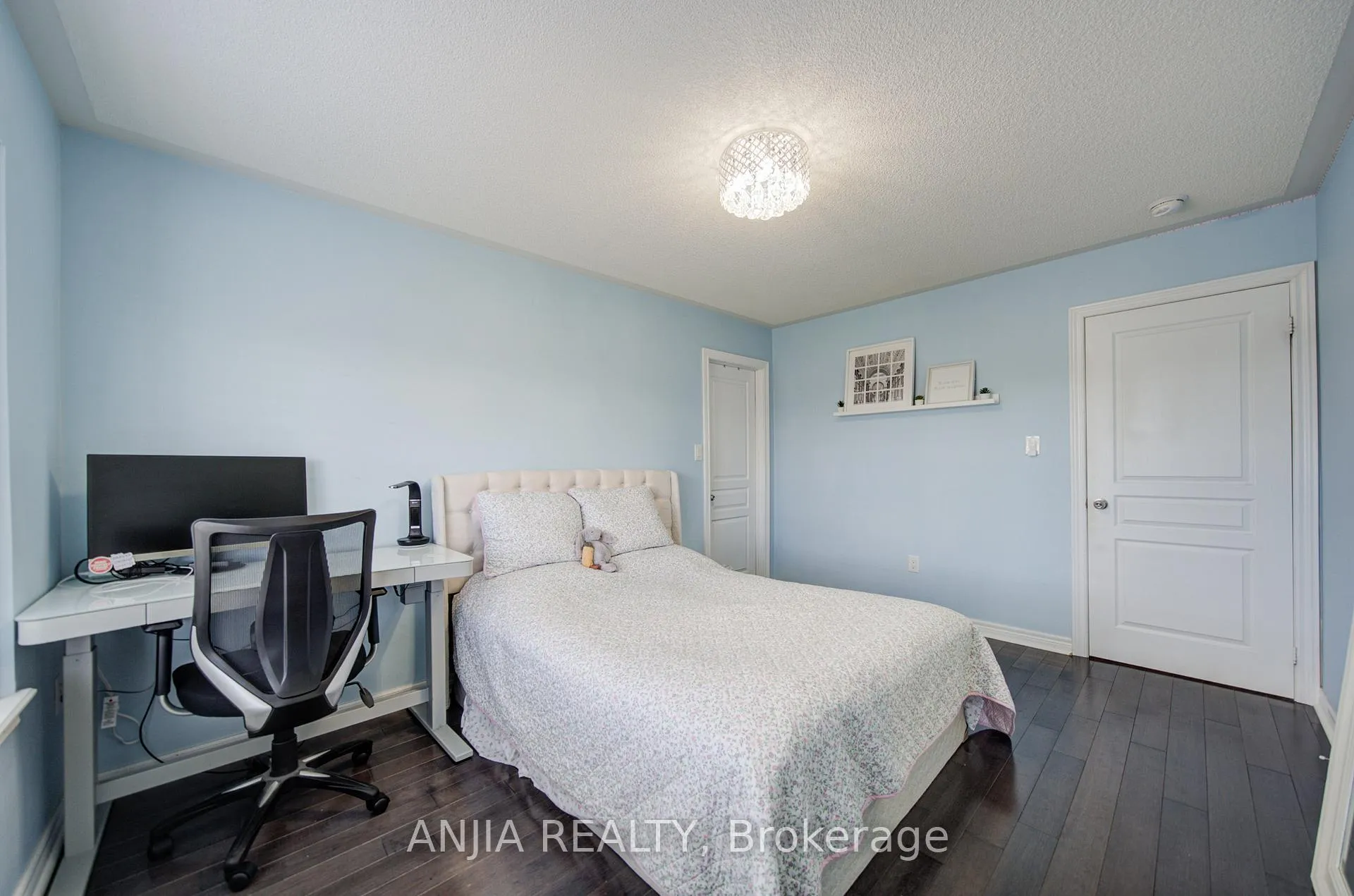 Photo 32 of 64 Frederick Stamm Crescent, Markham, Berczy — HOMEH