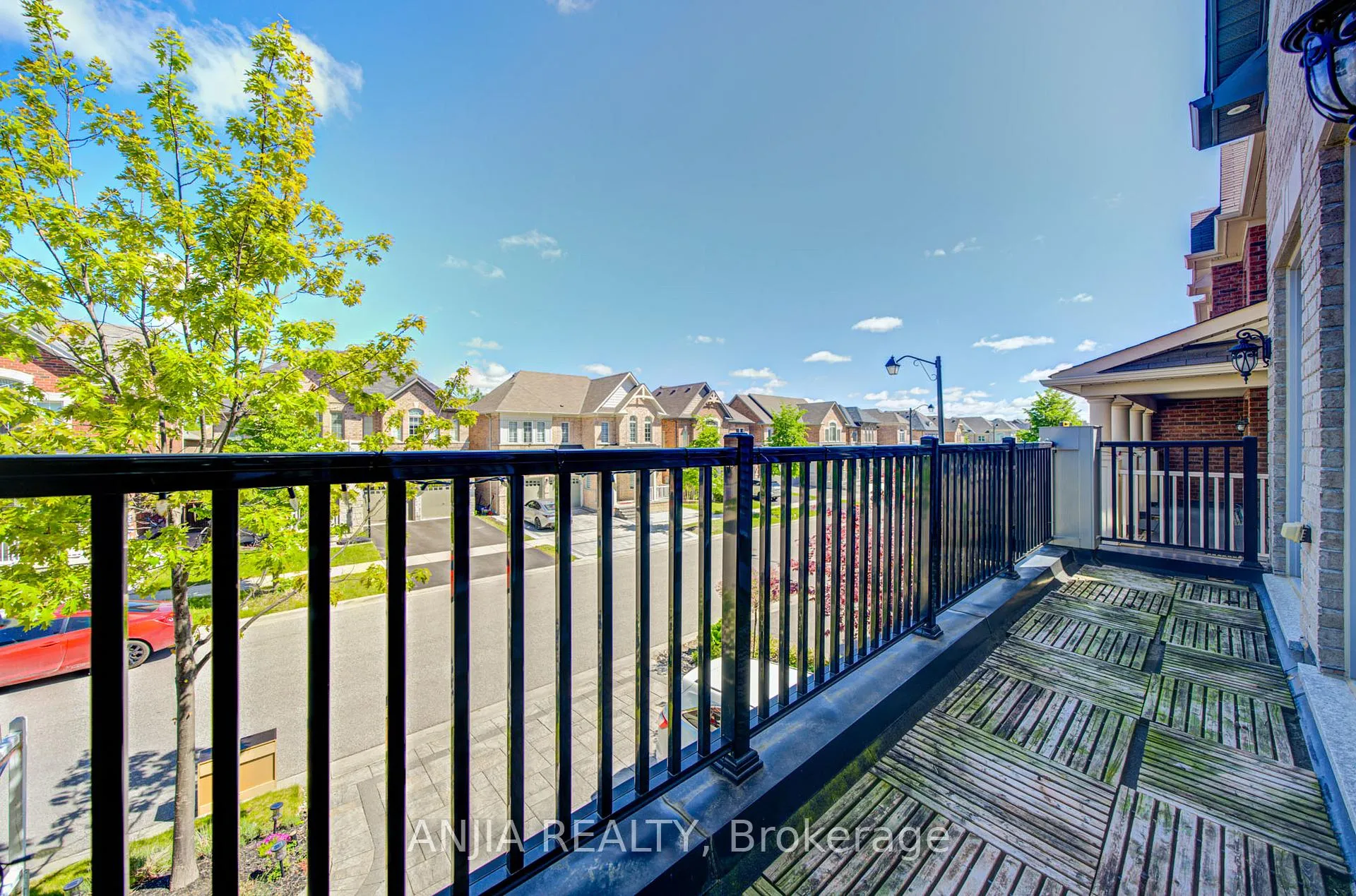 Photo 40 of 64 Frederick Stamm Crescent, Markham, Berczy — HOMEH