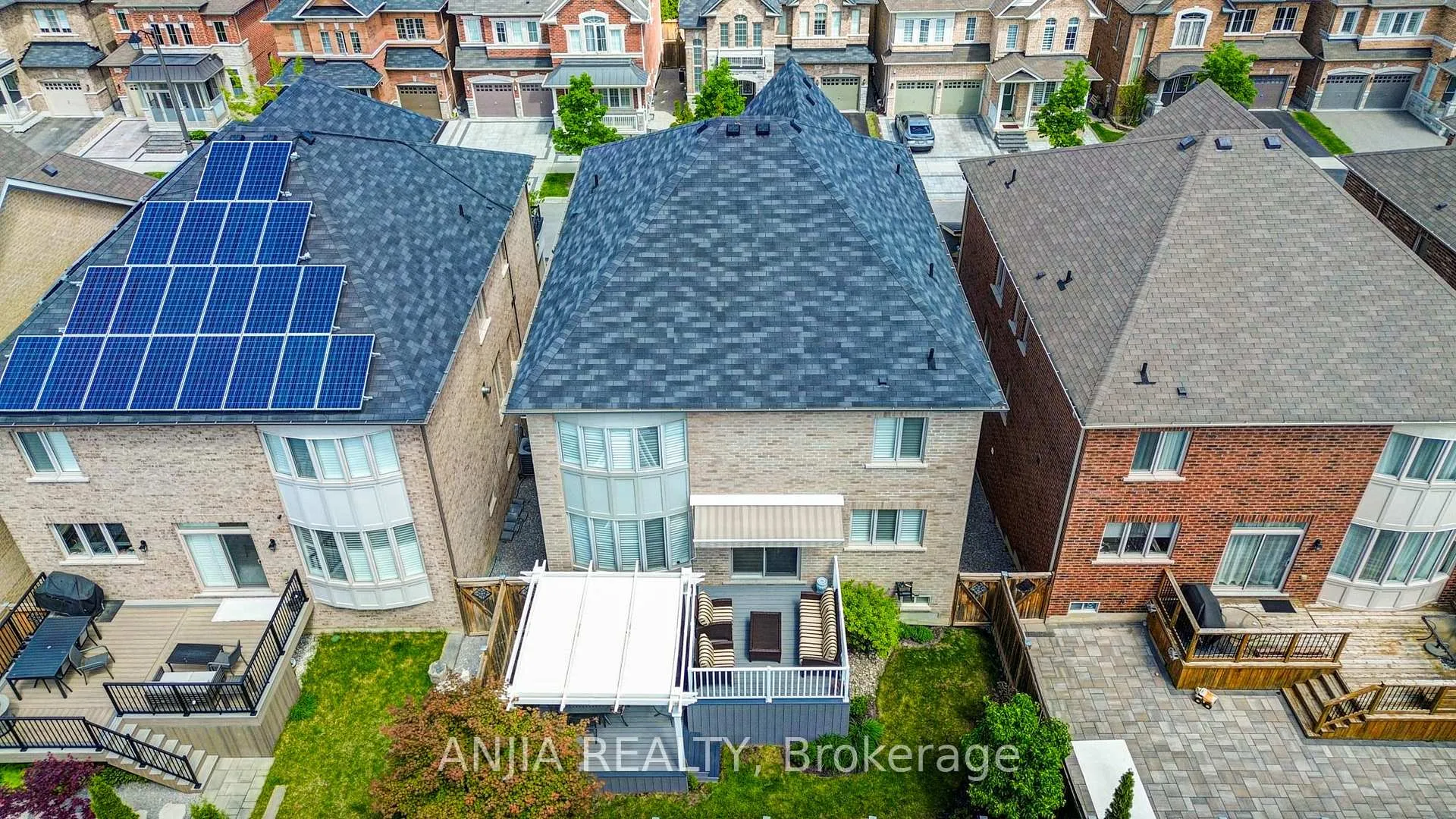 Photo 49 of 64 Frederick Stamm Crescent, Markham, Berczy — HOMEH