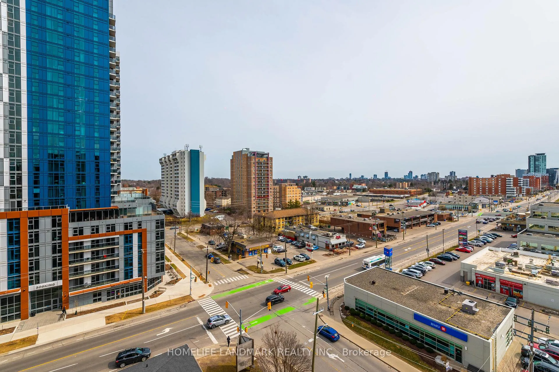 Photo 28 of Unit 901, 8 Hickory Street W, Waterloo, Beechwood/University — HOMEH