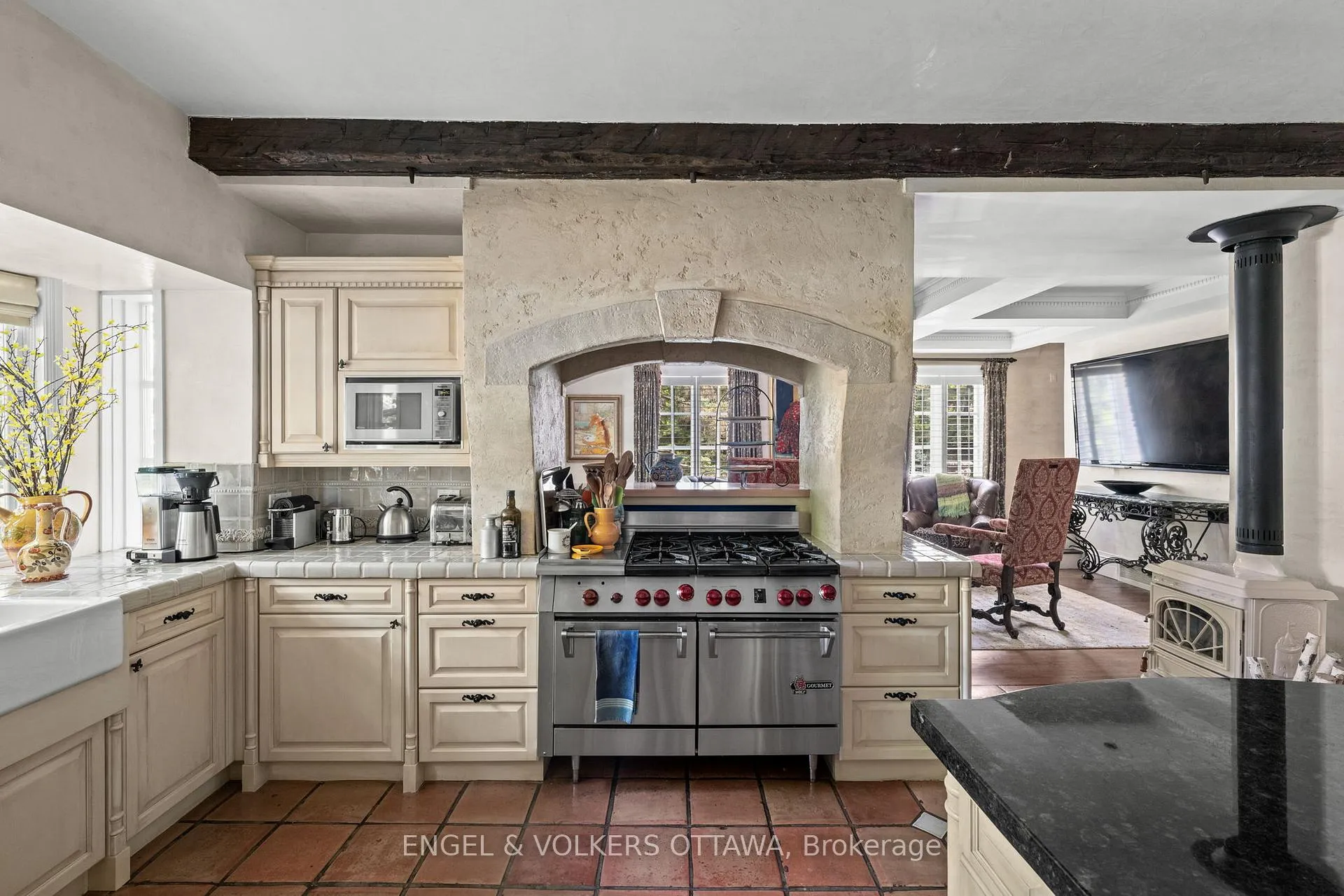 Photo 10 of 218 Coltrin Road, Ottawa, Rockcliffe — HOMEH