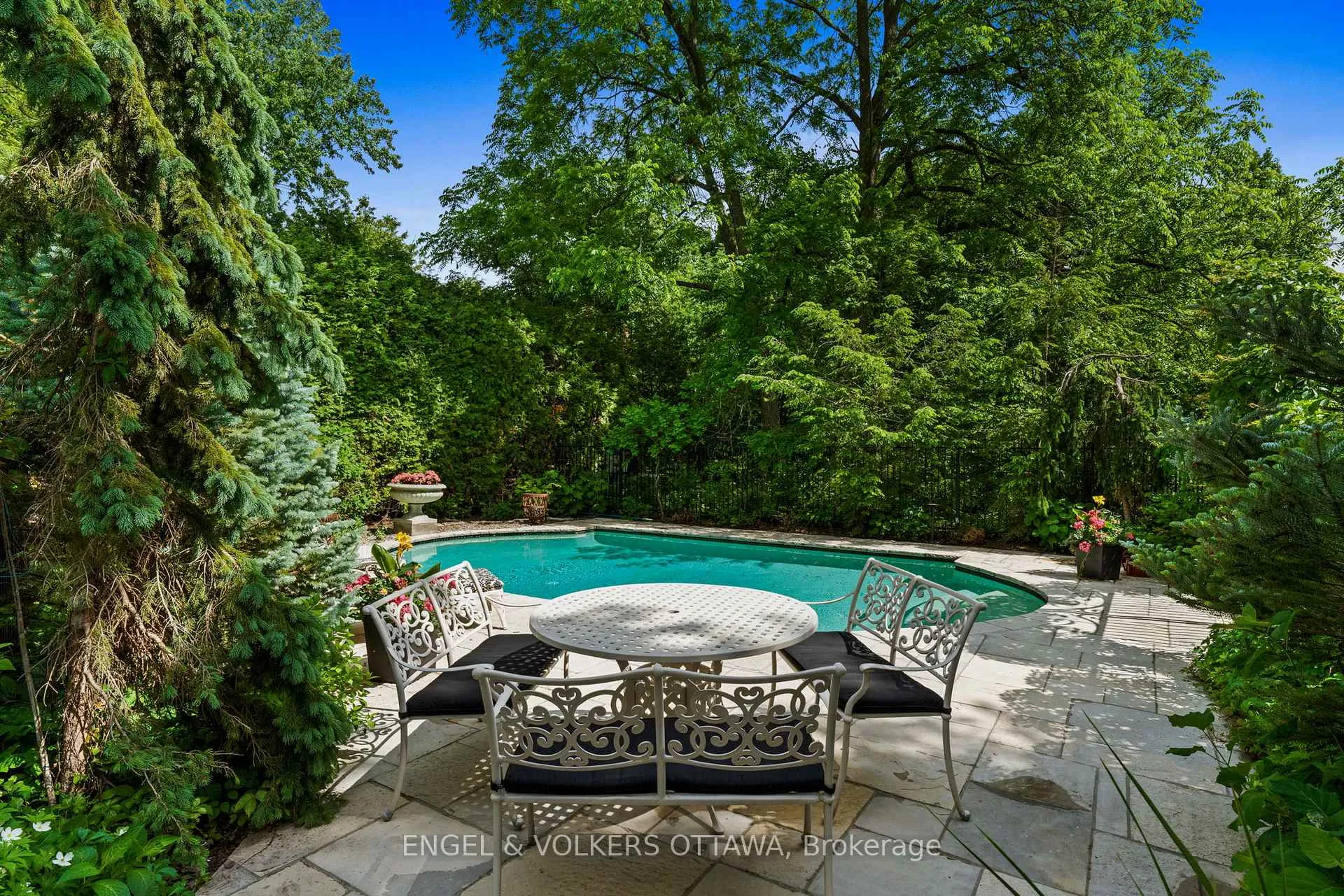 Photo 30 of 218 Coltrin Road, Ottawa, Rockcliffe — HOMEH