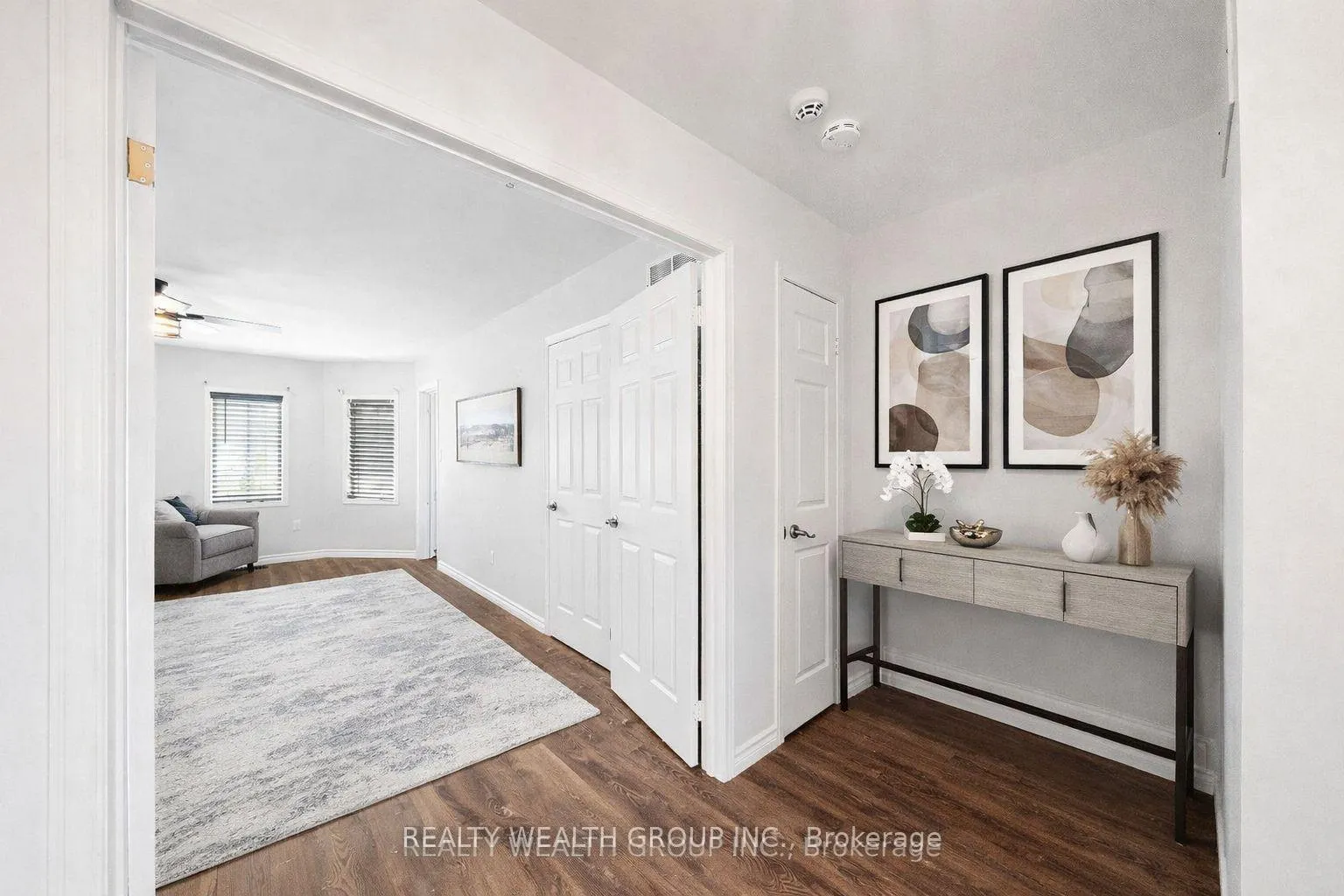 Photo 8 of 34 Castle Park Boulevard, Vaughan, Sonoma Heights — HOMEH