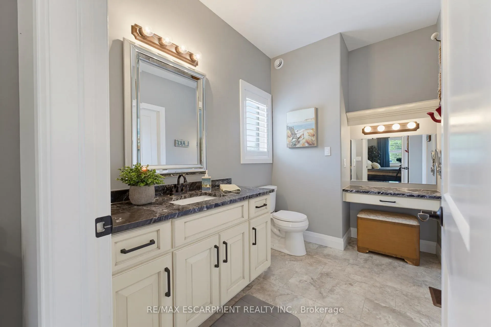 Photo 13 of 15 Bluenose Drive, Norfolk, Port Dover — HOMEH