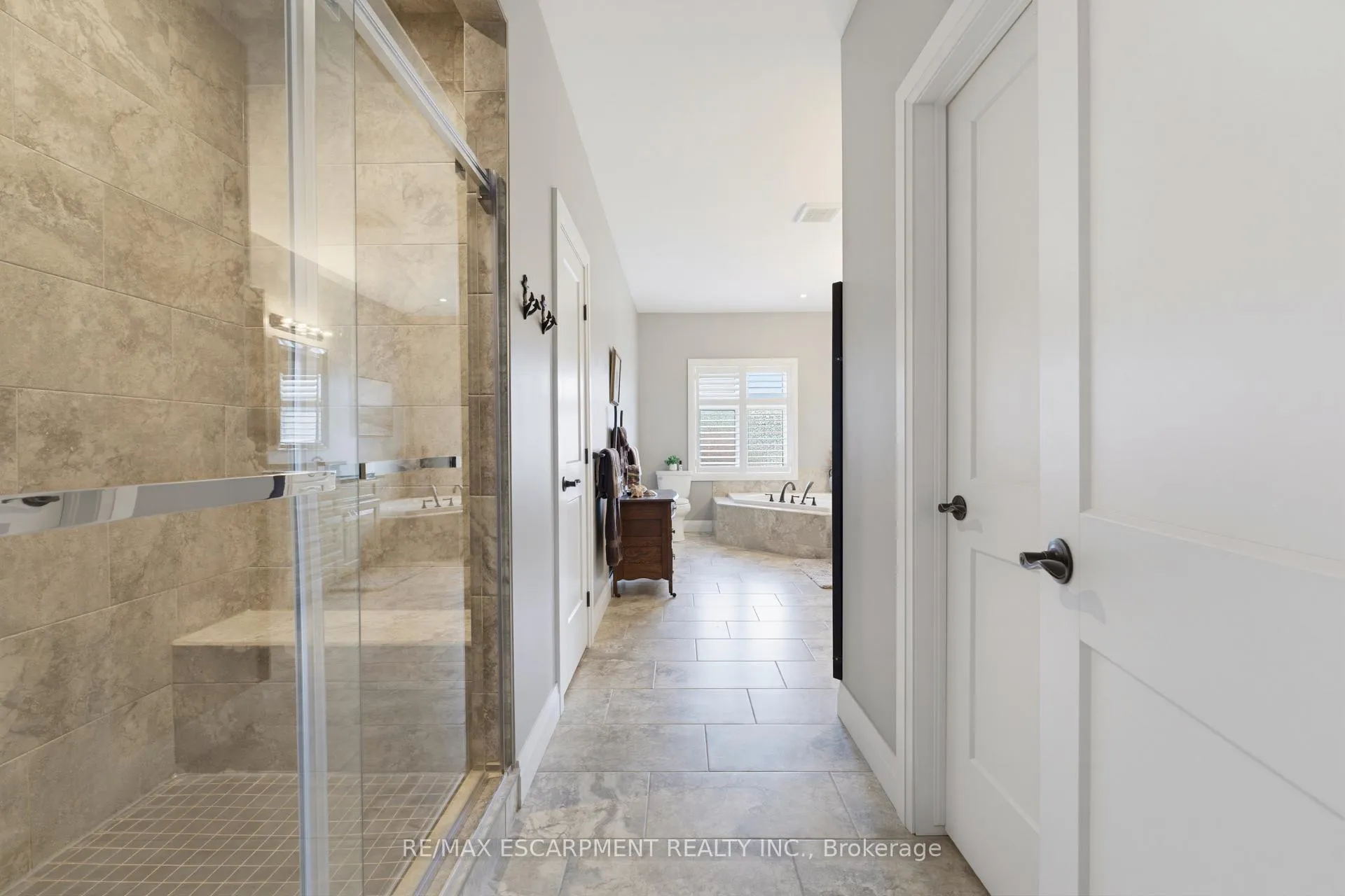 Photo 15 of 15 Bluenose Drive, Norfolk, Port Dover — HOMEH