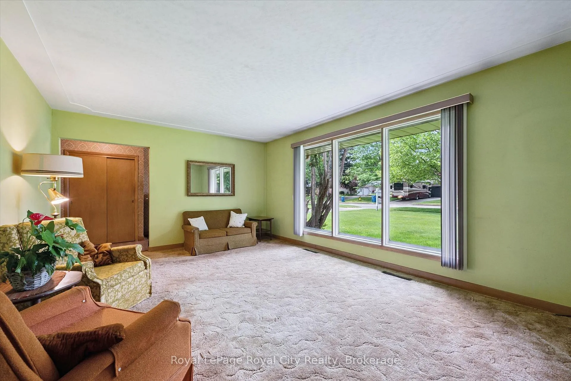 Photo 10 of 45 Waverley Drive, Guelph, Riverside Park — HOMEH