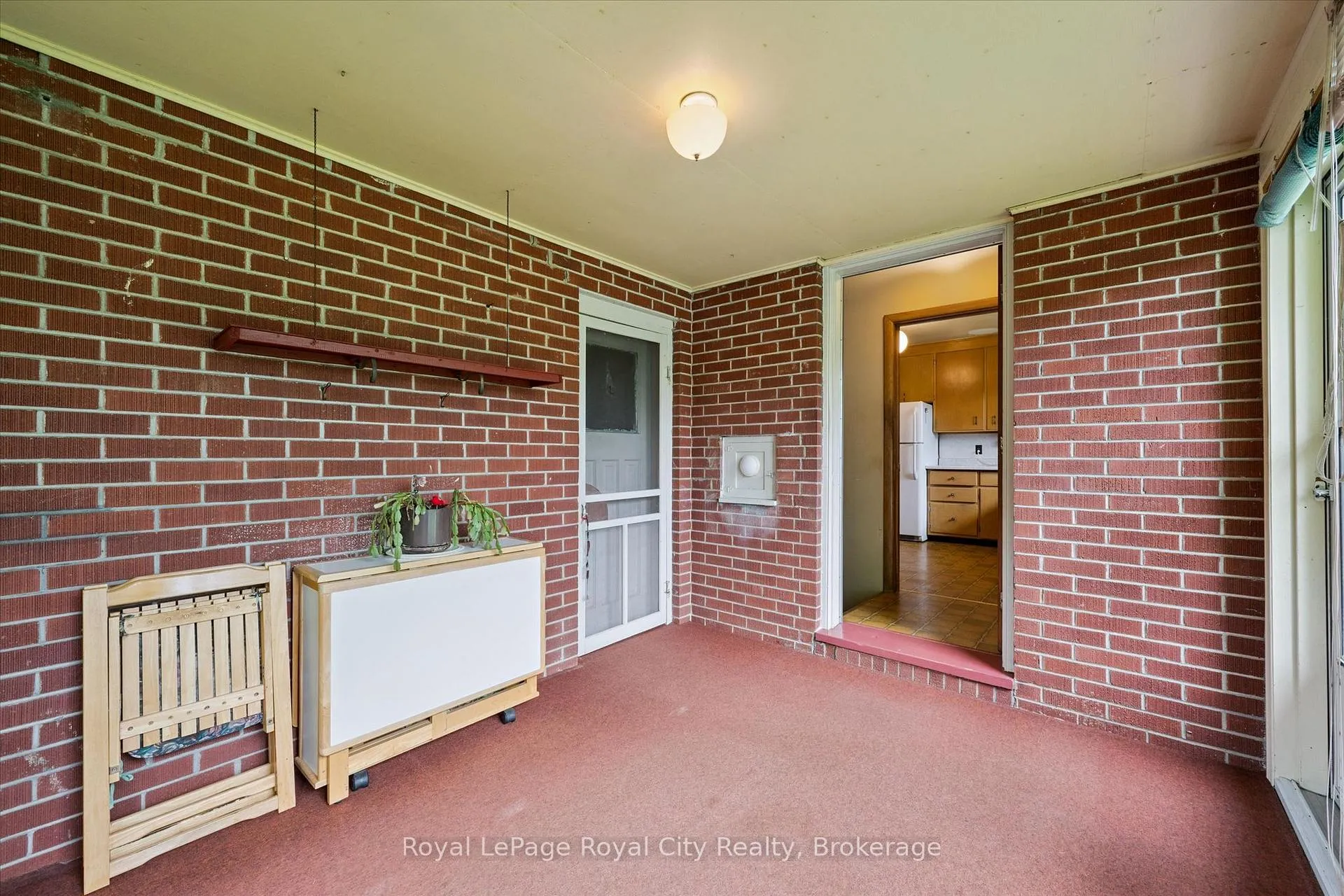 Photo 16 of 45 Waverley Drive, Guelph, Riverside Park — HOMEH