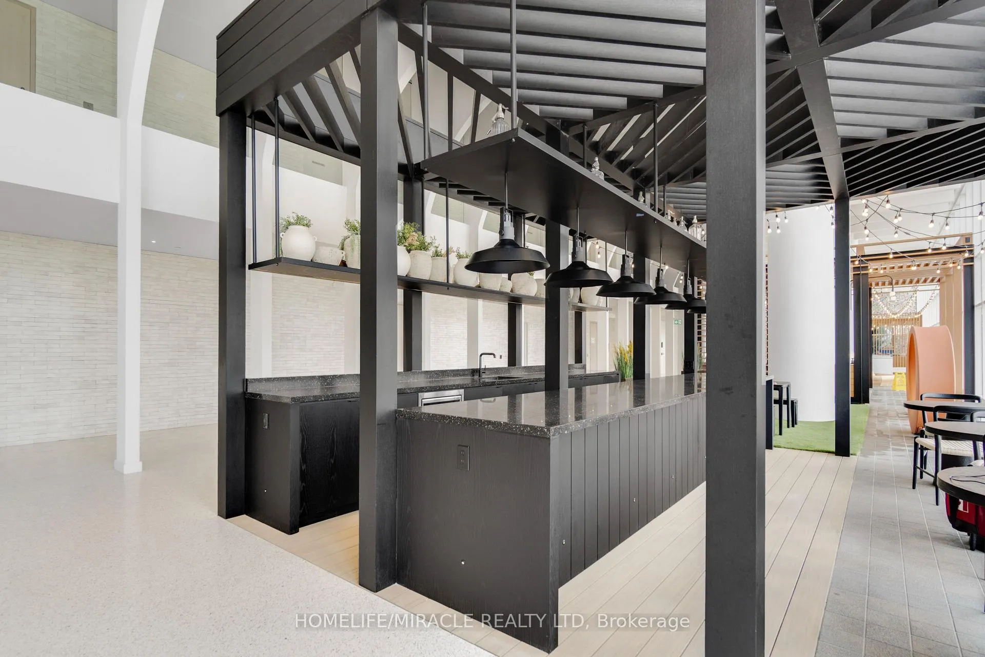 Photo 27 of Unit 702, 28 Interchange Way, Vaughan, Vaughan Corporate Centre — HOMEH