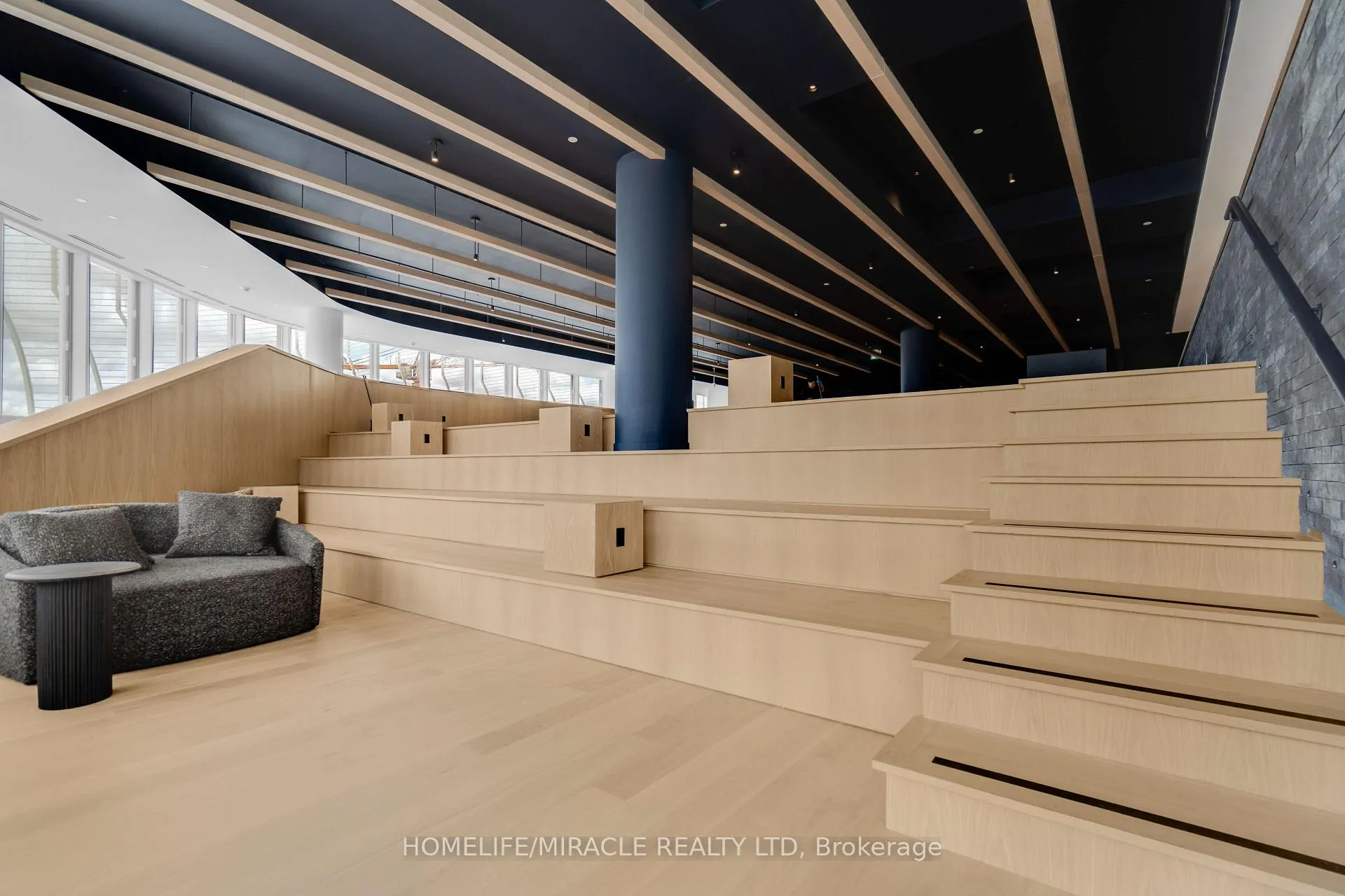 Photo 30 of Unit 702, 28 Interchange Way, Vaughan, Vaughan Corporate Centre — HOMEH