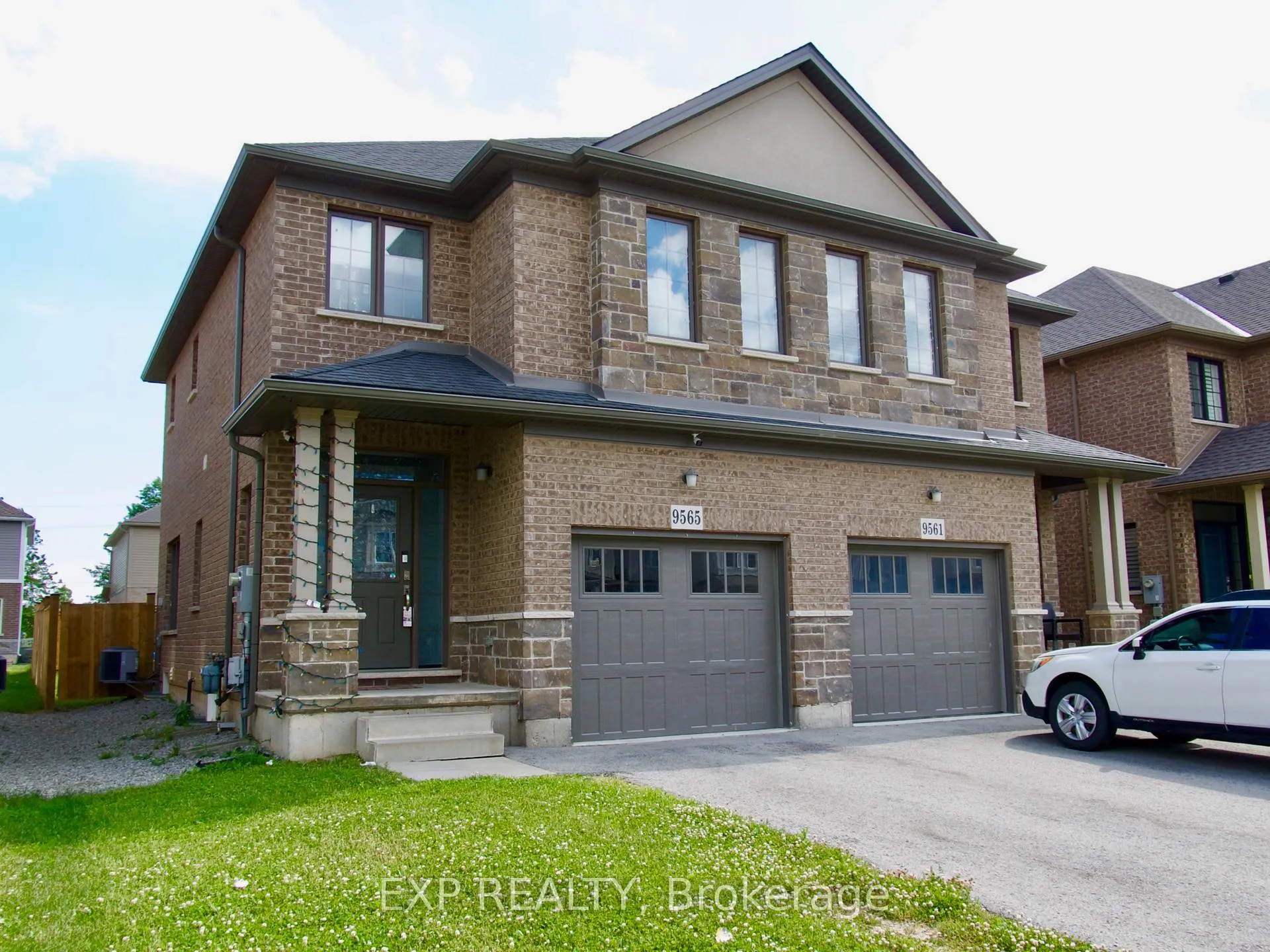 Photo 2 of 9565 Tallgrass Avenue, Niagara Falls, Lyons Creek — HOMEH