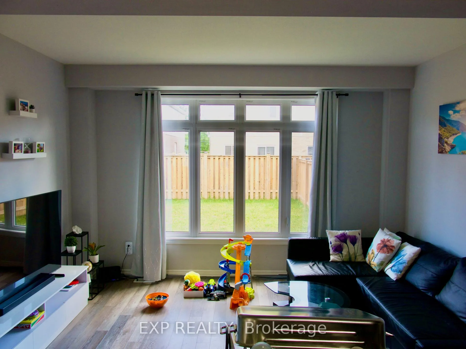 Photo 9 of 9565 Tallgrass Avenue, Niagara Falls, Lyons Creek — HOMEH