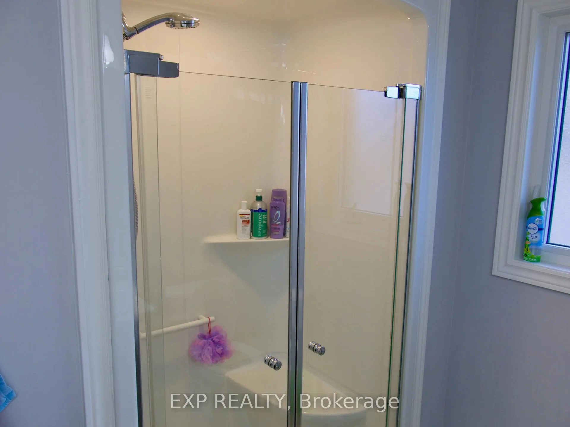 Photo 14 of 9565 Tallgrass Avenue, Niagara Falls, Lyons Creek — HOMEH
