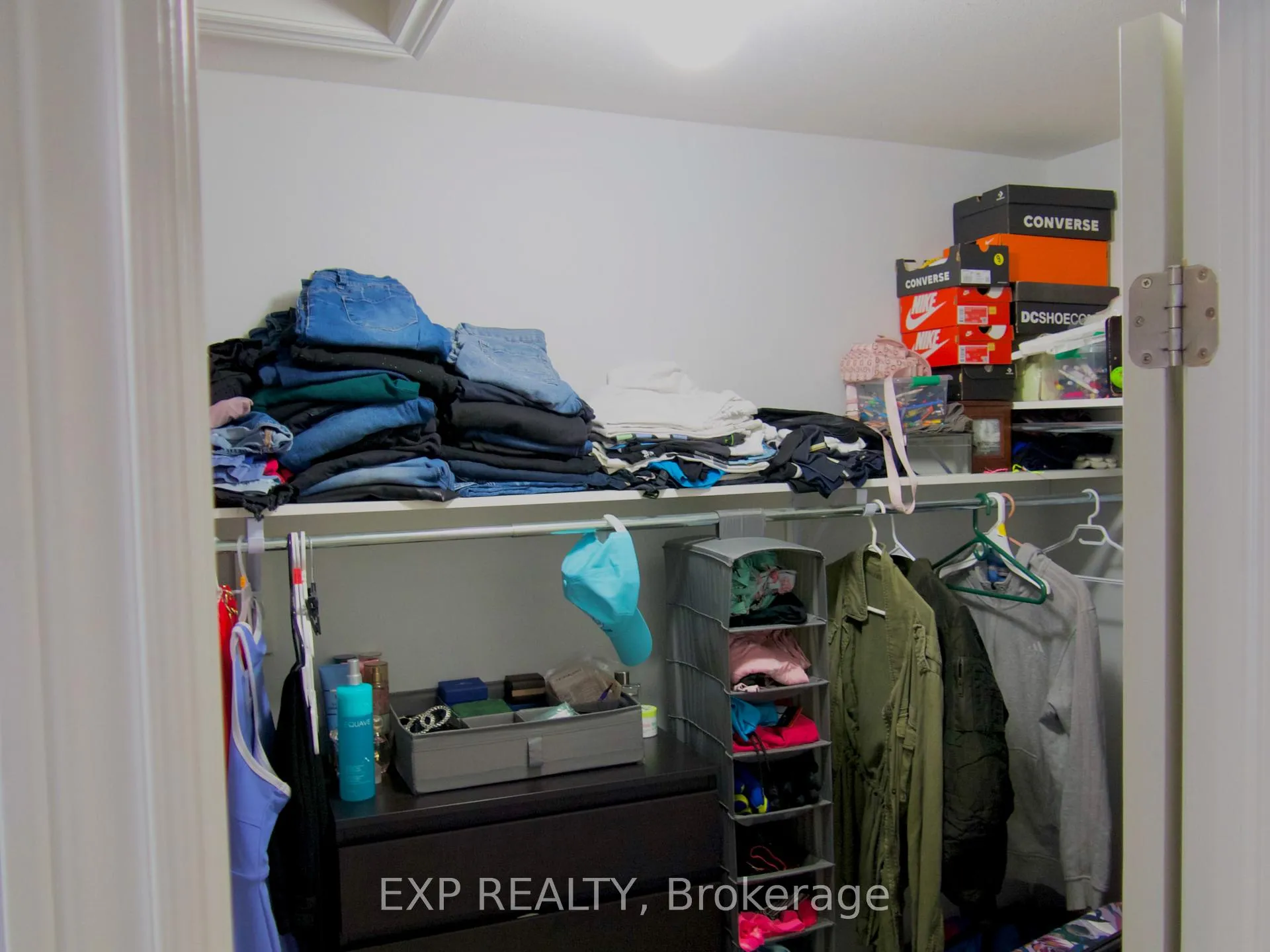 Photo 16 of 9565 Tallgrass Avenue, Niagara Falls, Lyons Creek — HOMEH