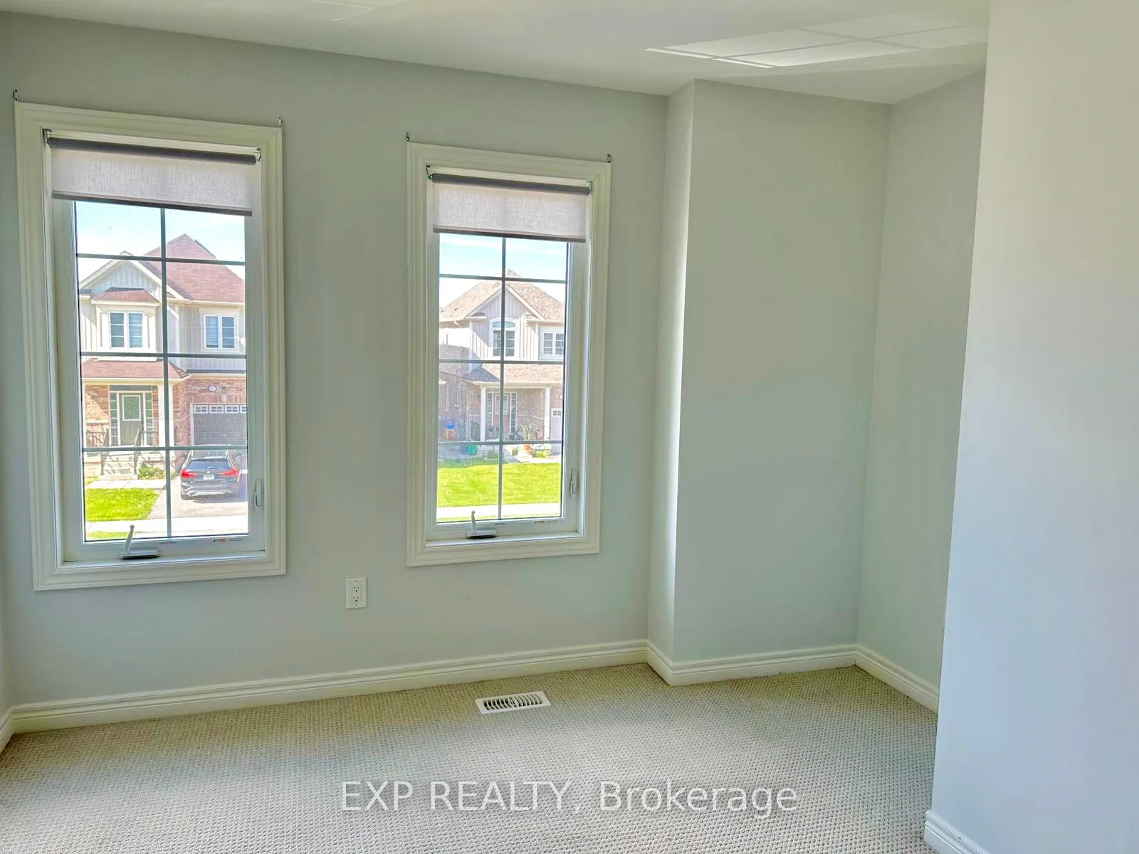 Photo 22 of 9565 Tallgrass Avenue, Niagara Falls, Lyons Creek — HOMEH
