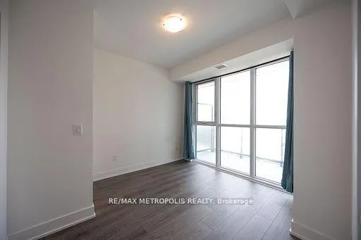 Photo 2 of Unit 412, 2545 Simcoe Street N, Oshawa, Windfields — HOMEH