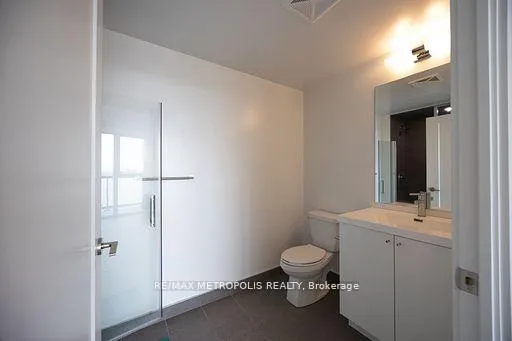 Photo 5 of Unit 412, 2545 Simcoe Street N, Oshawa, Windfields — HOMEH