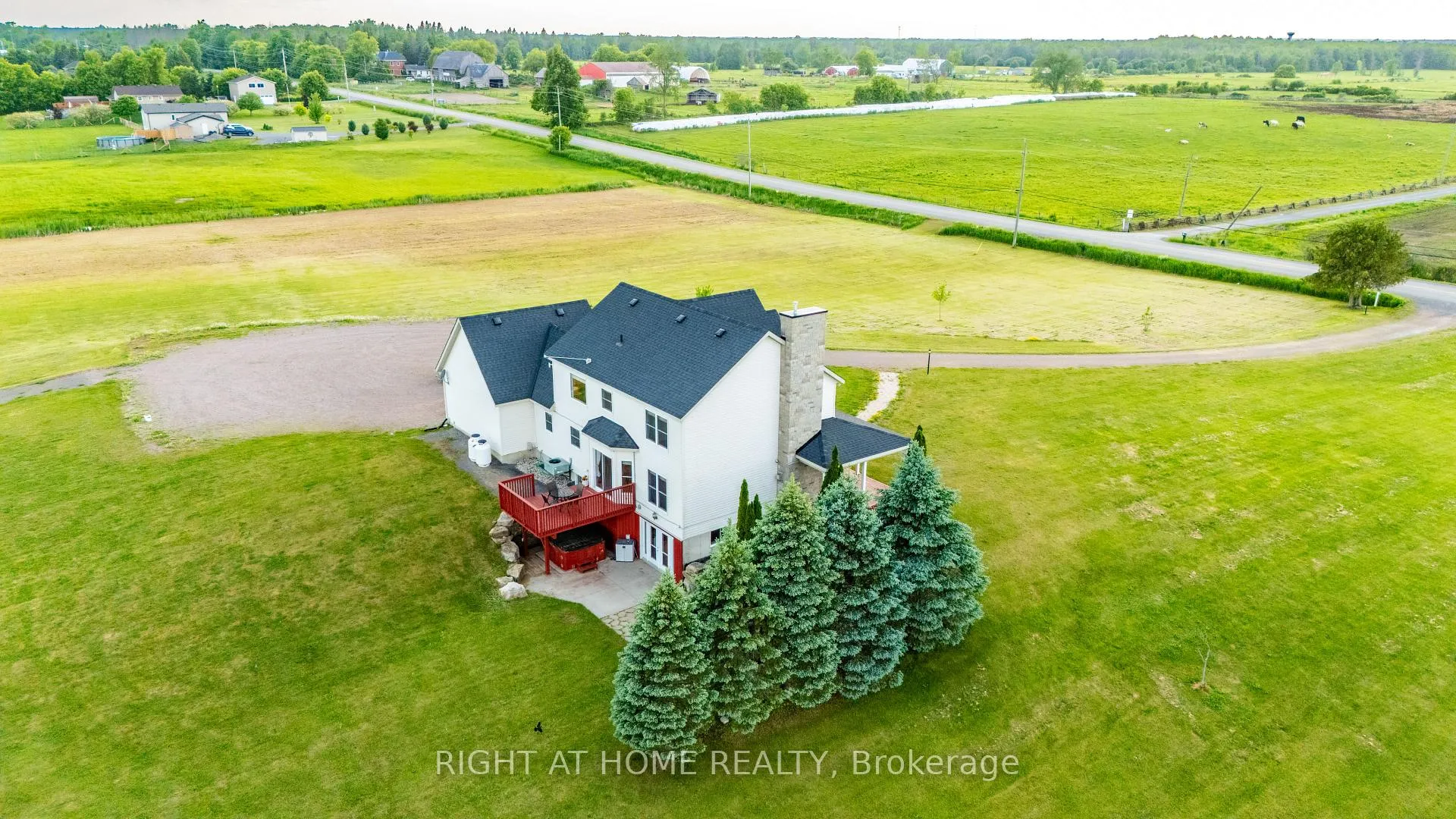 Photo 8 of 1165 9TH Line, Beckwith, Beckwith Twp — HOMEH