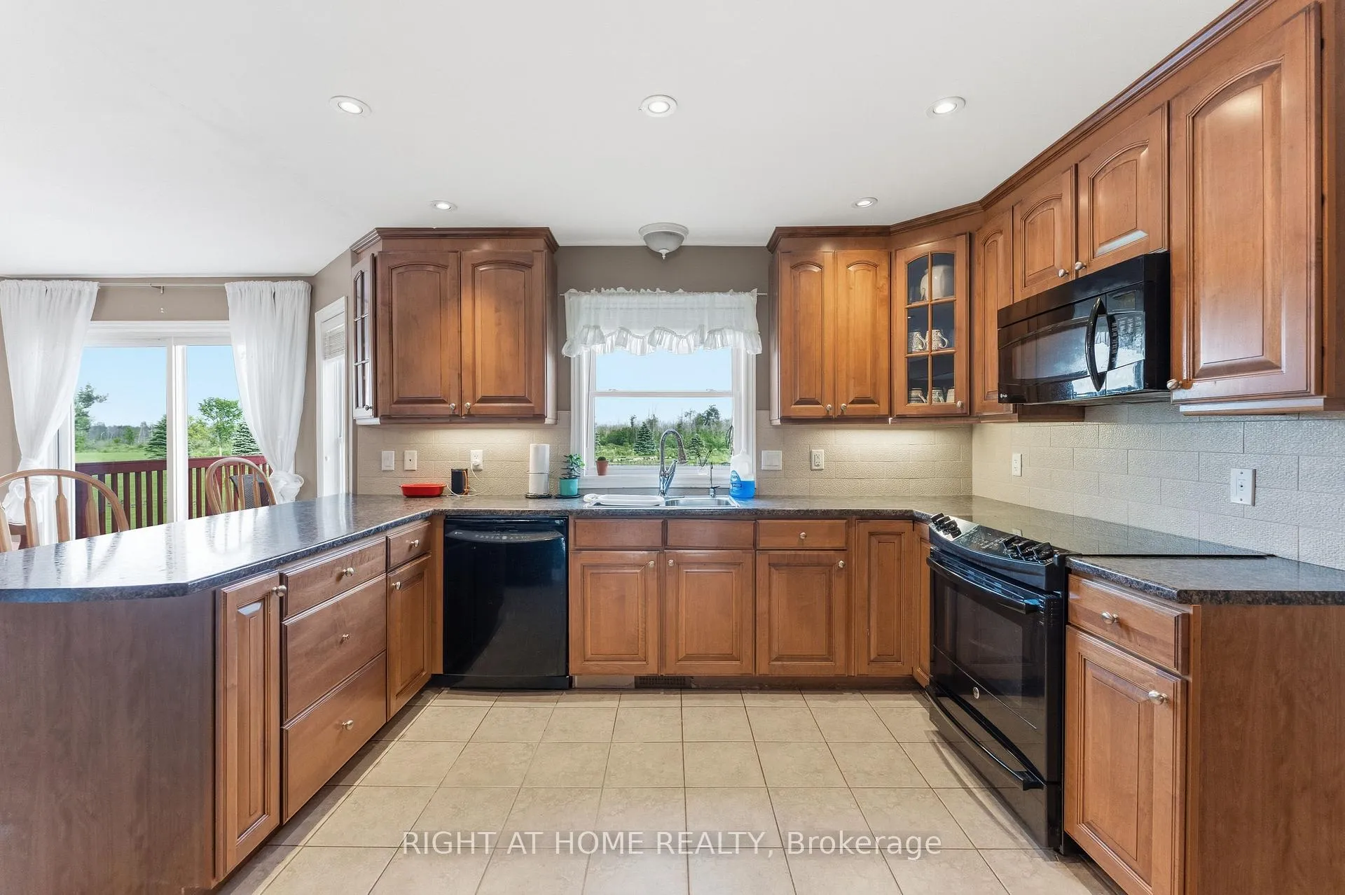Photo 18 of 1165 9TH Line, Beckwith, Beckwith Twp — HOMEH