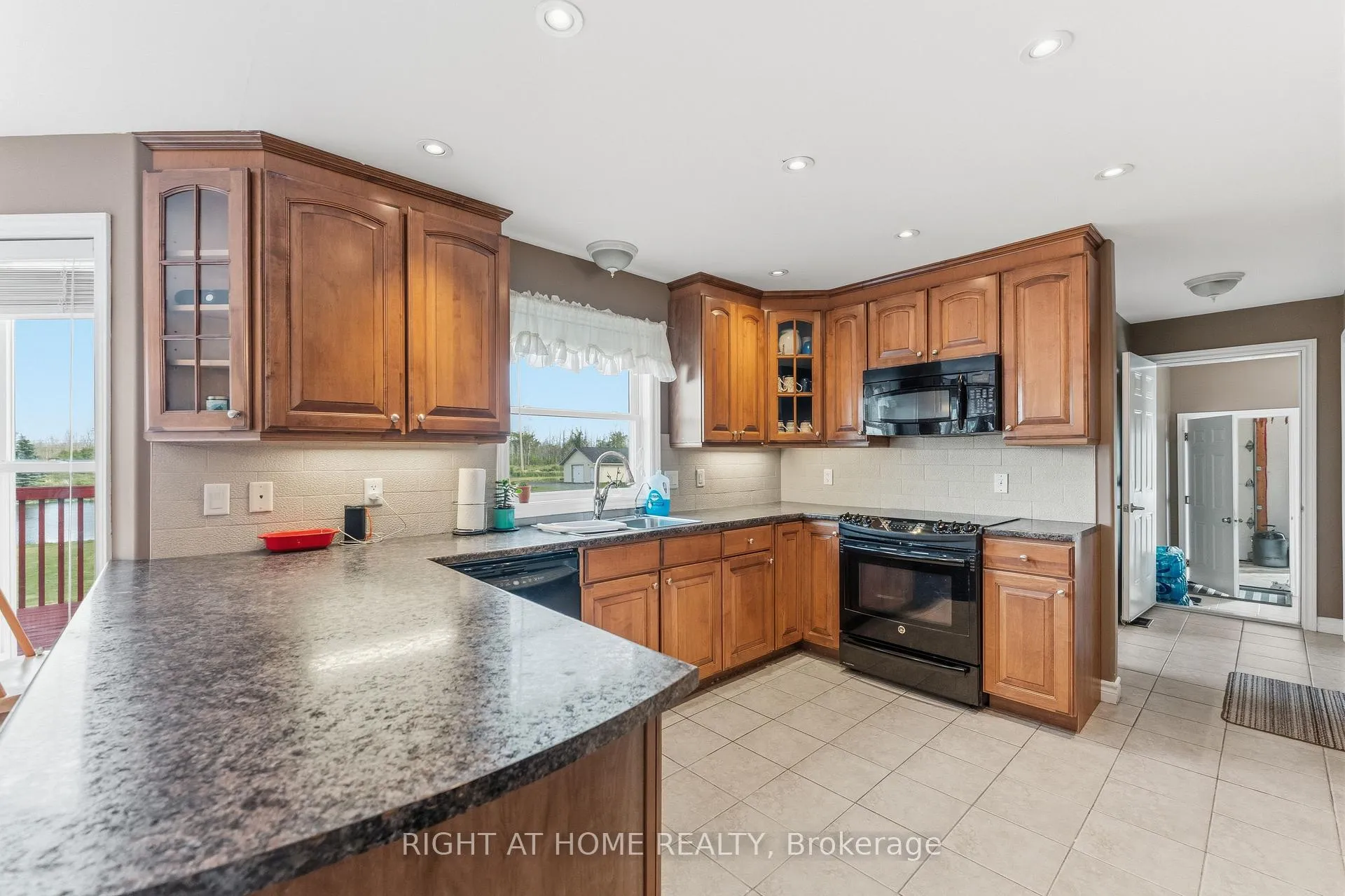 Photo 28 of 1165 9TH Line, Beckwith, Beckwith Twp — HOMEH