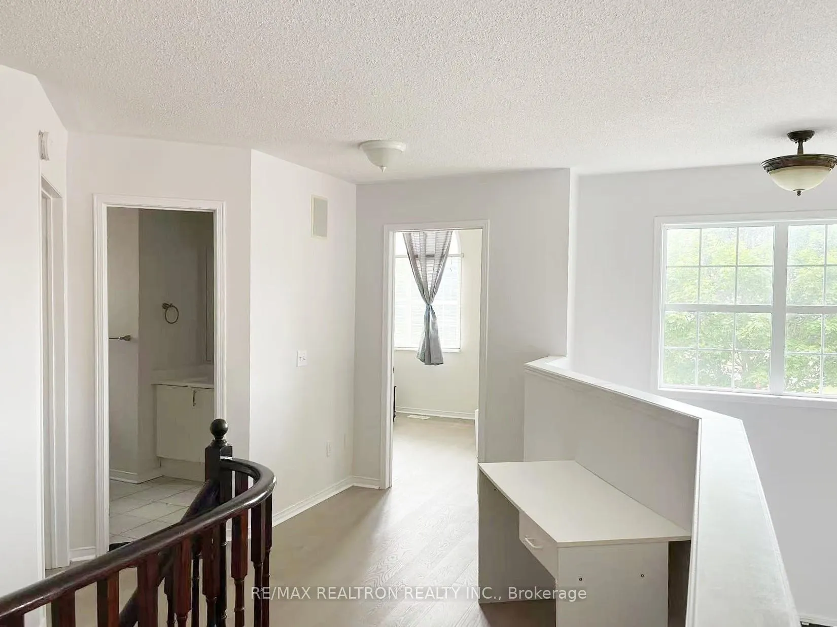 Photo 6 of Unit (2Bedrooms), 4 Twin Streams Road, Whitby, Williamsburg — HOMEH