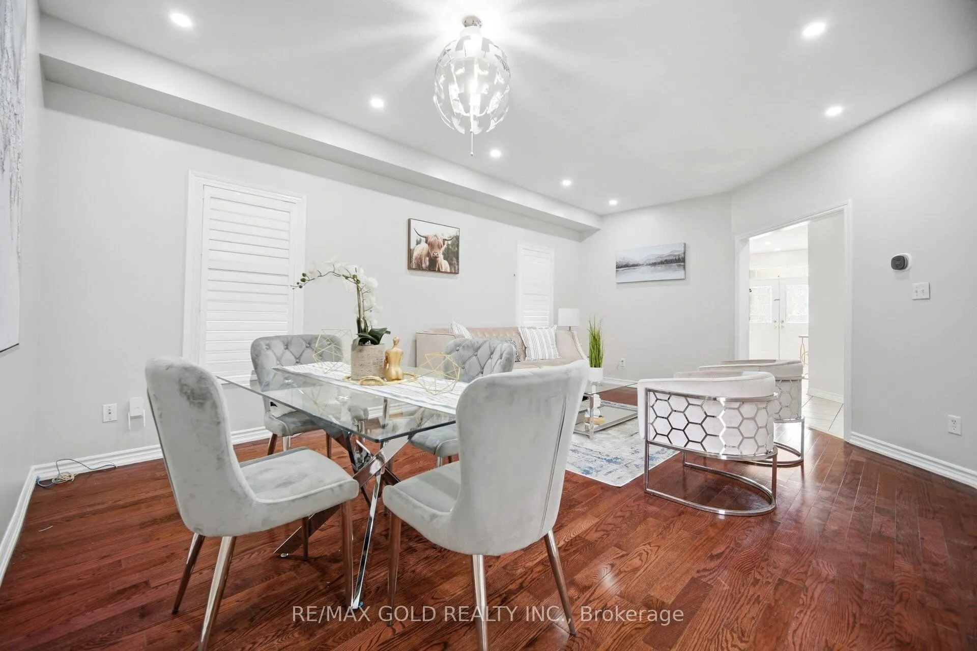 Photo 6 of 11 Timberwolf Road, Brampton, Bram East — HOMEH