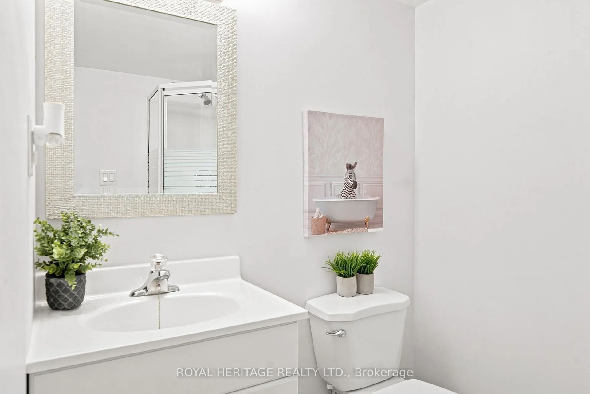Photo 16 of 39 Neill Avenue, Whitby, Rolling Acres — HOMEH