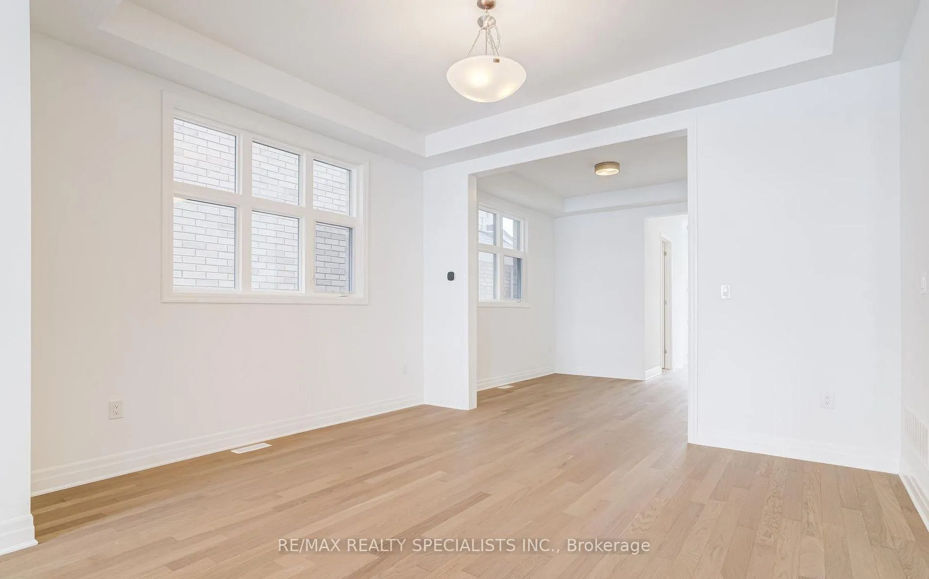 Photo 6 of 1235 Black Bear Trail, Oakville, Joshua Meadows — HOMEH