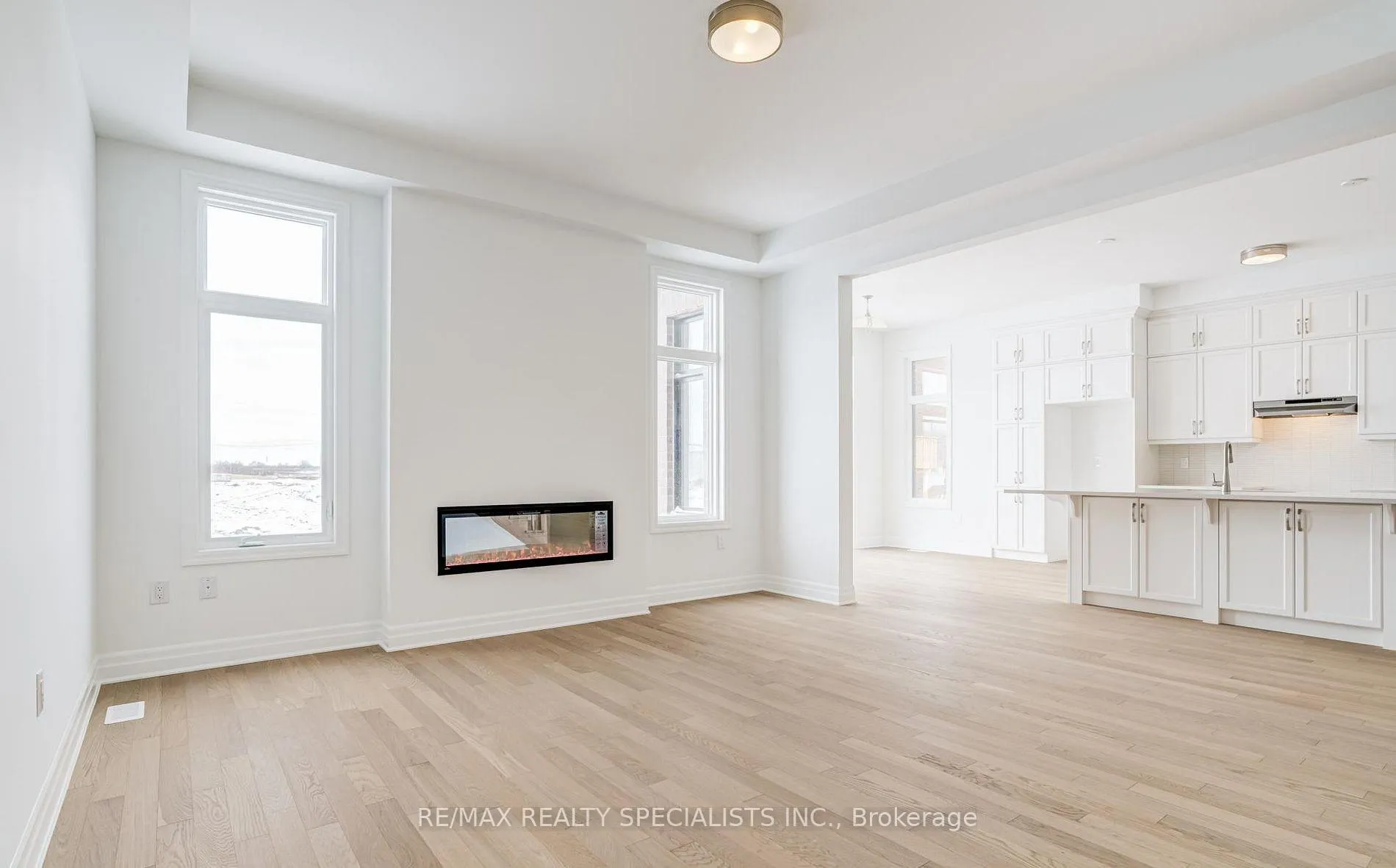 Photo 16 of 1235 Black Bear Trail, Oakville, Joshua Meadows — HOMEH