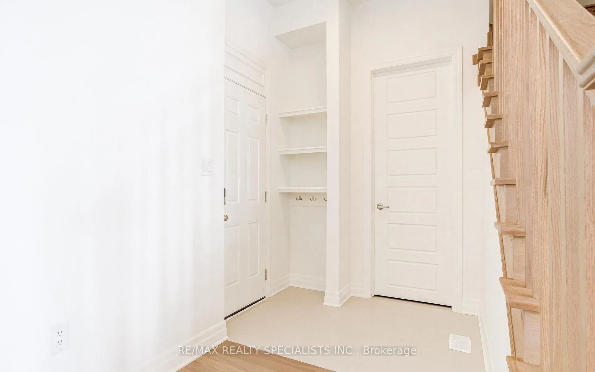 Photo 19 of 1235 Black Bear Trail, Oakville, Joshua Meadows — HOMEH