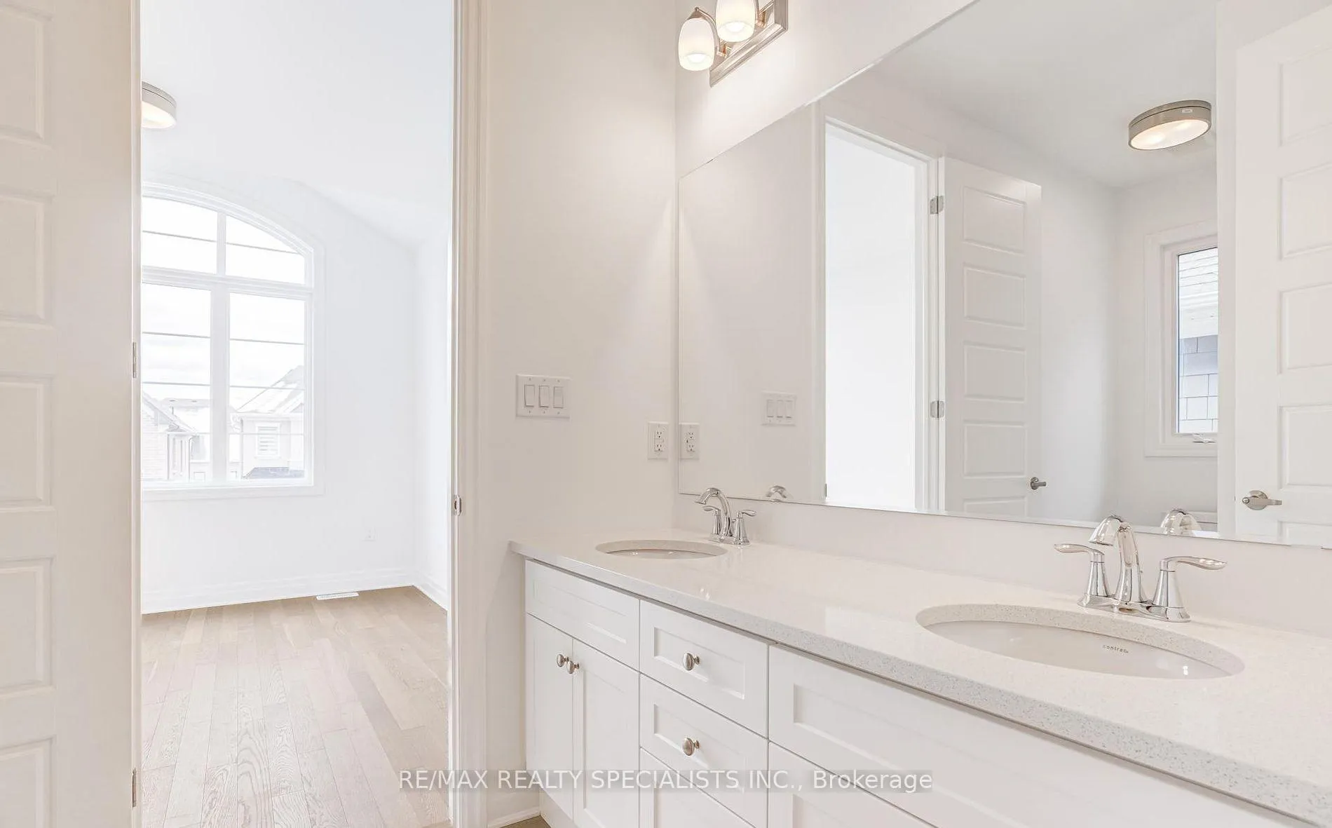 Photo 32 of 1235 Black Bear Trail, Oakville, Joshua Meadows — HOMEH