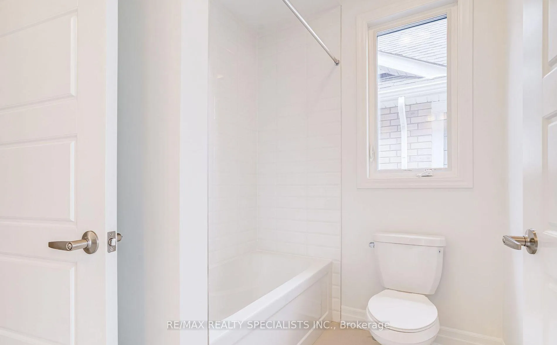 Photo 33 of 1235 Black Bear Trail, Oakville, Joshua Meadows — HOMEH