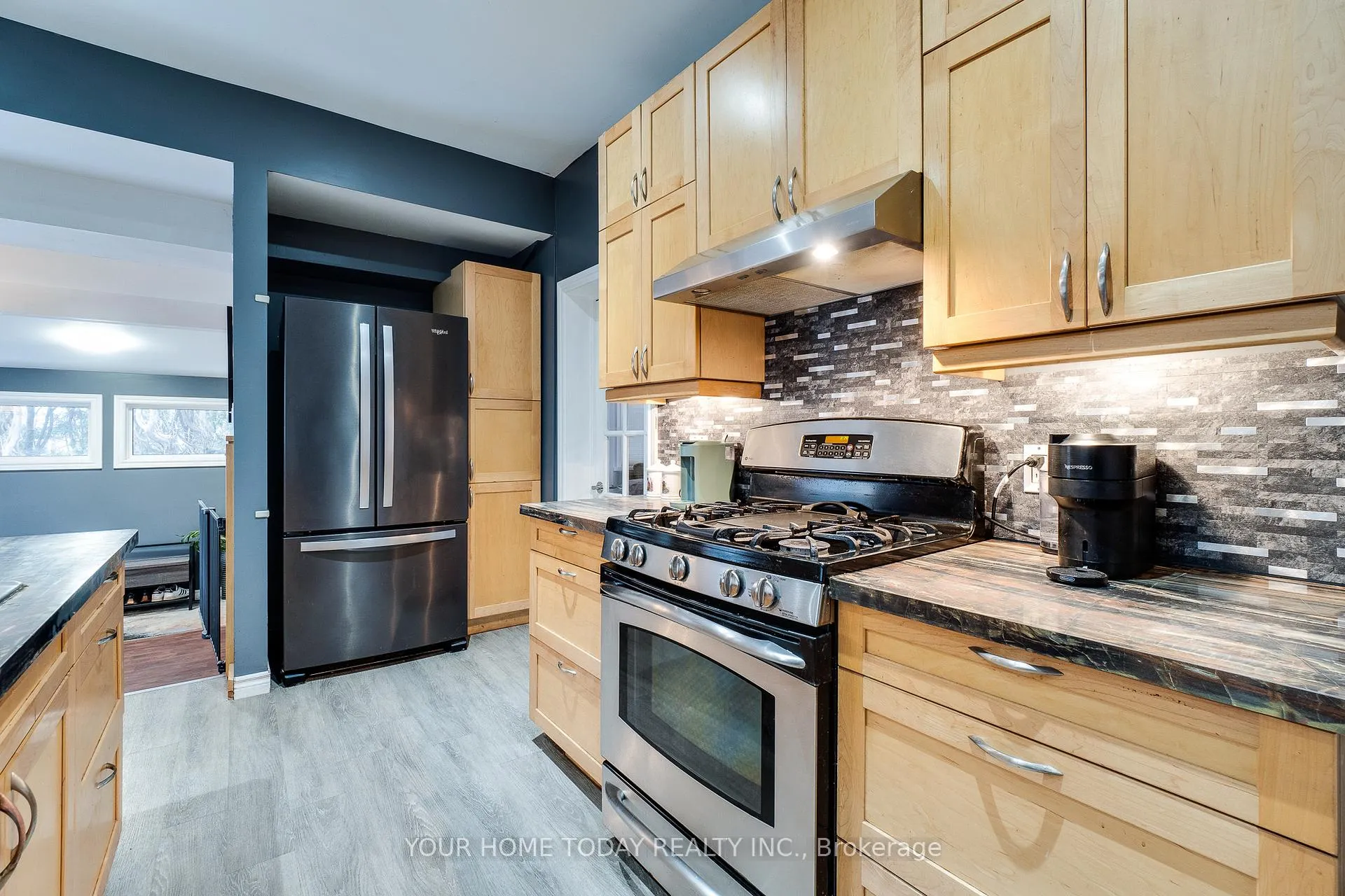 Photo 17 of 10 Knox Street, Halton Hills, Acton — HOMEH