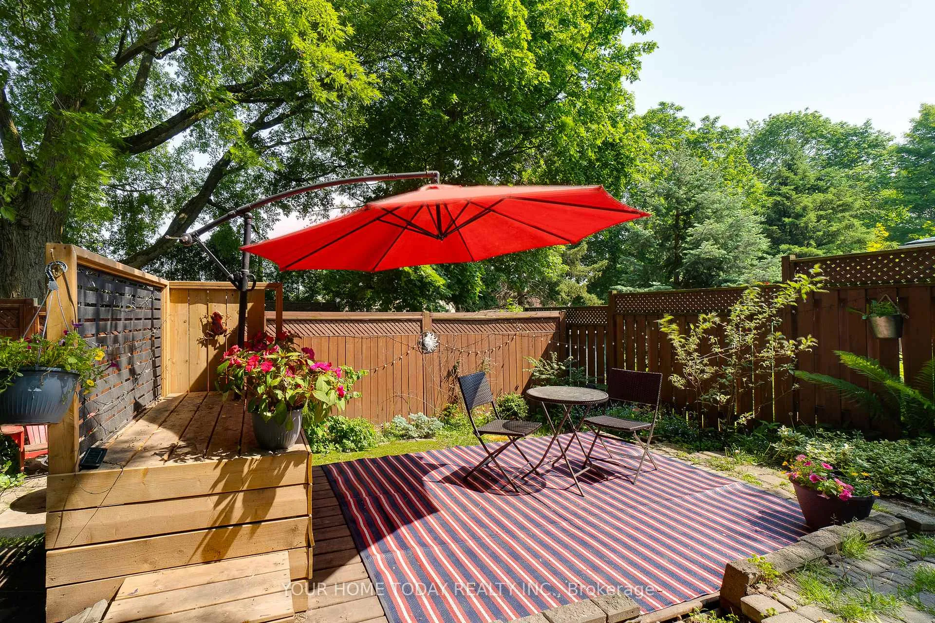 Photo 25 of 10 Knox Street, Halton Hills, Acton — HOMEH