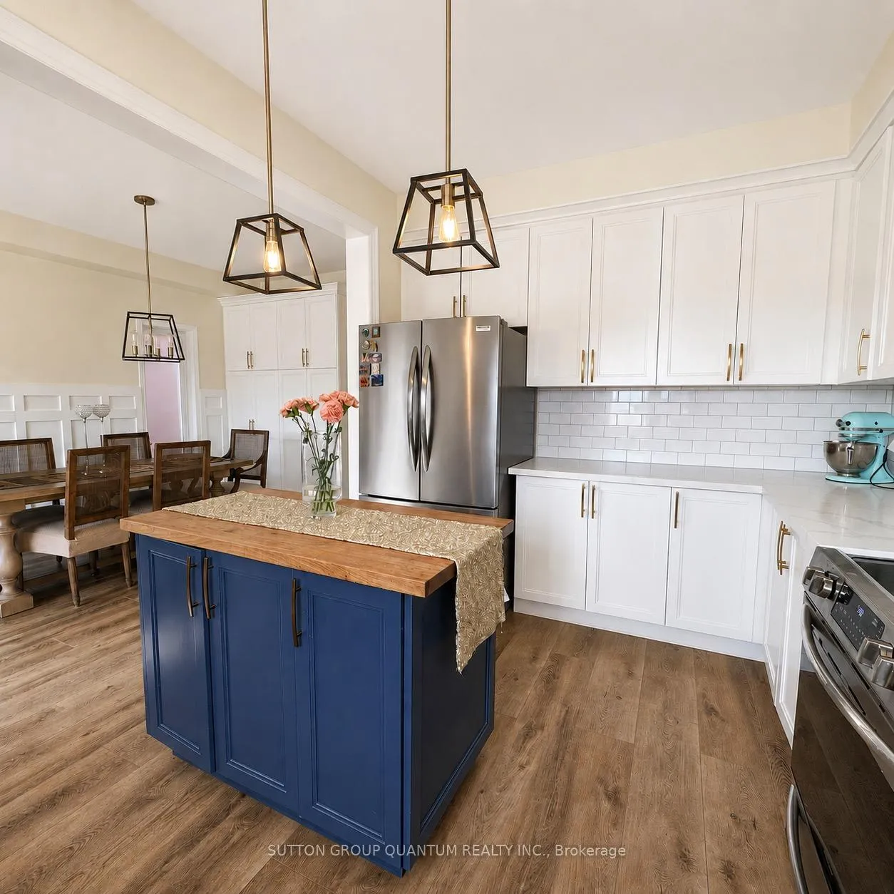 Photo 12 of 48 Meadowlark Drive, Halton Hills, Georgetown — HOMEH