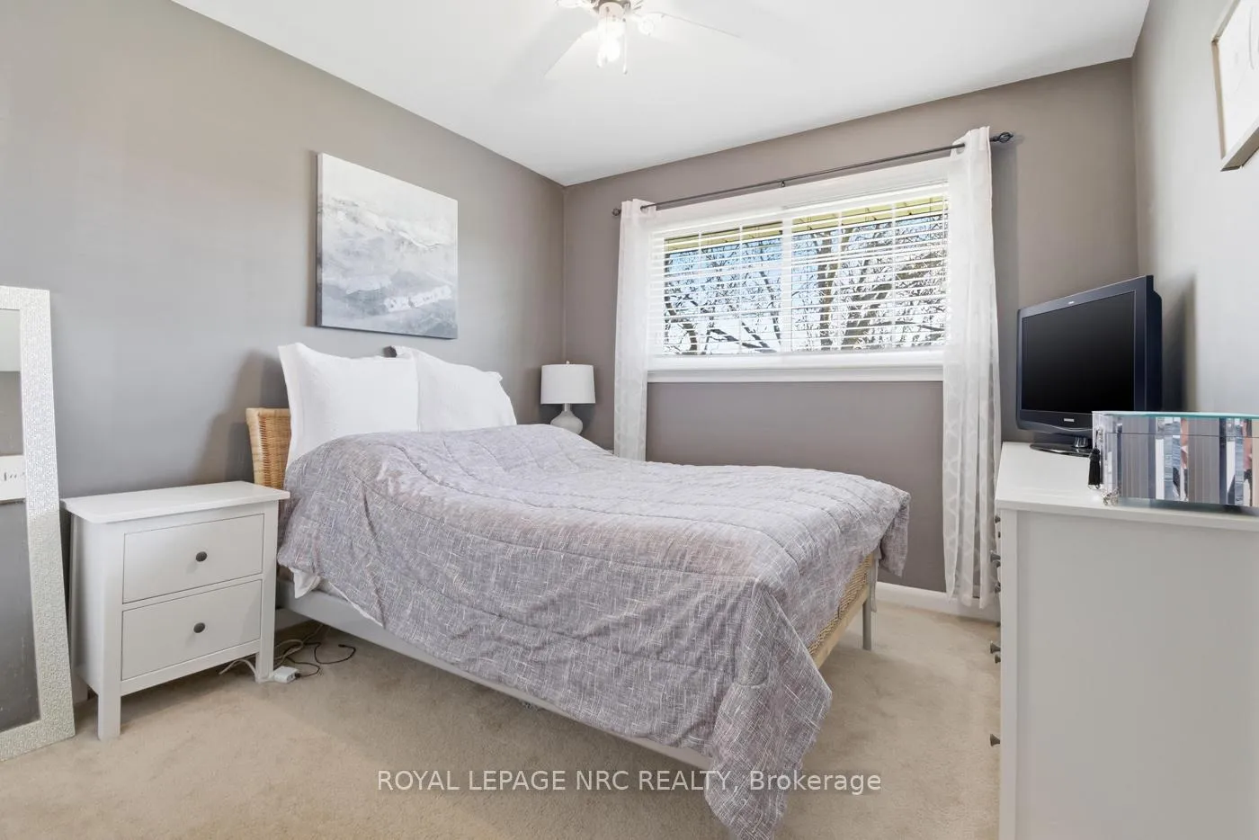 Photo 15 of 9 Greenhill Drive, Thorold, Thorold Downtown — HOMEH