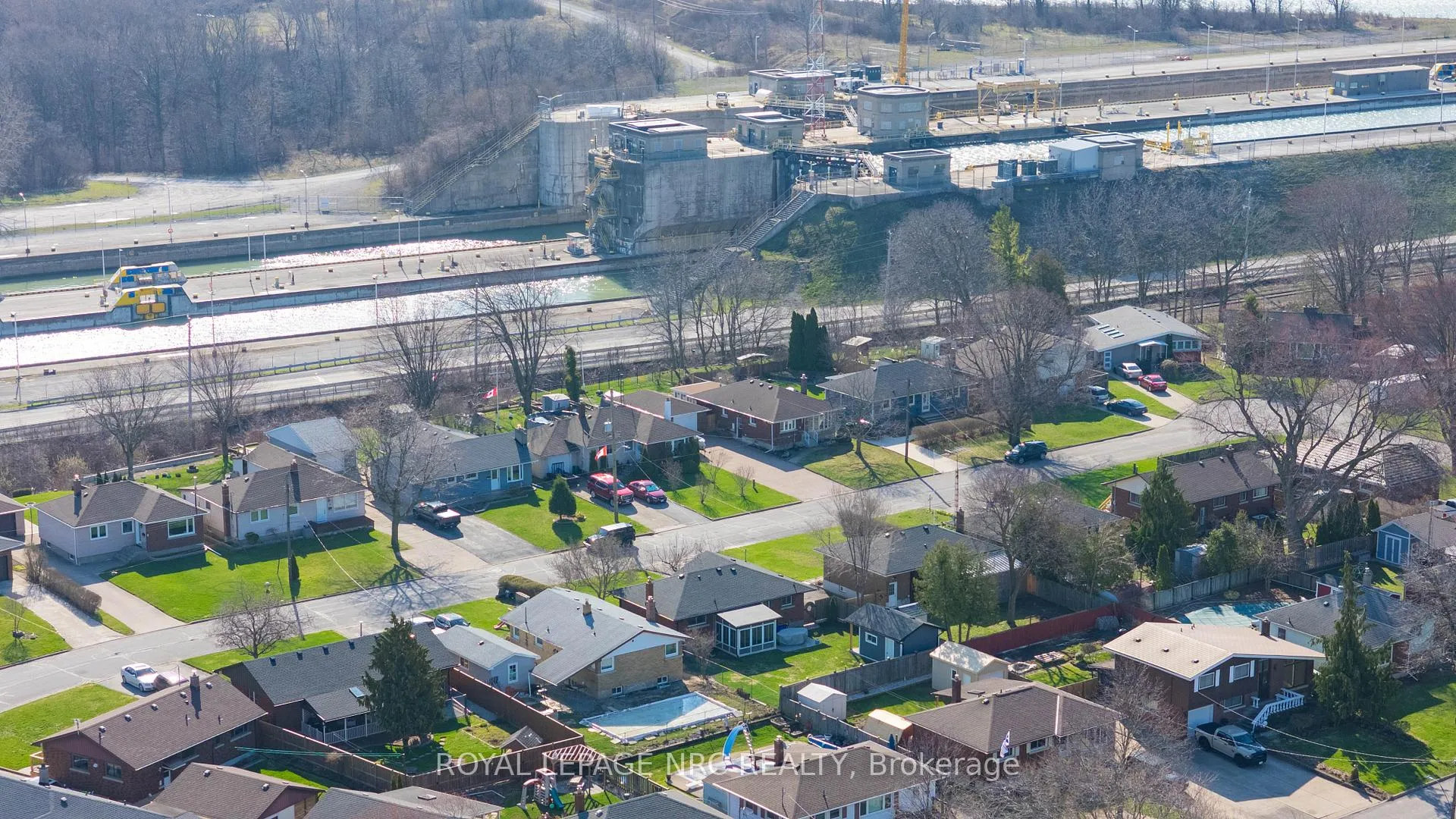 Photo 37 of 9 Greenhill Drive, Thorold, Thorold Downtown — HOMEH