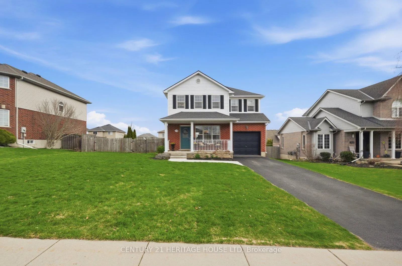 Photo 1 of 34 Primrose Drive, Tillsonburg — HOMEH