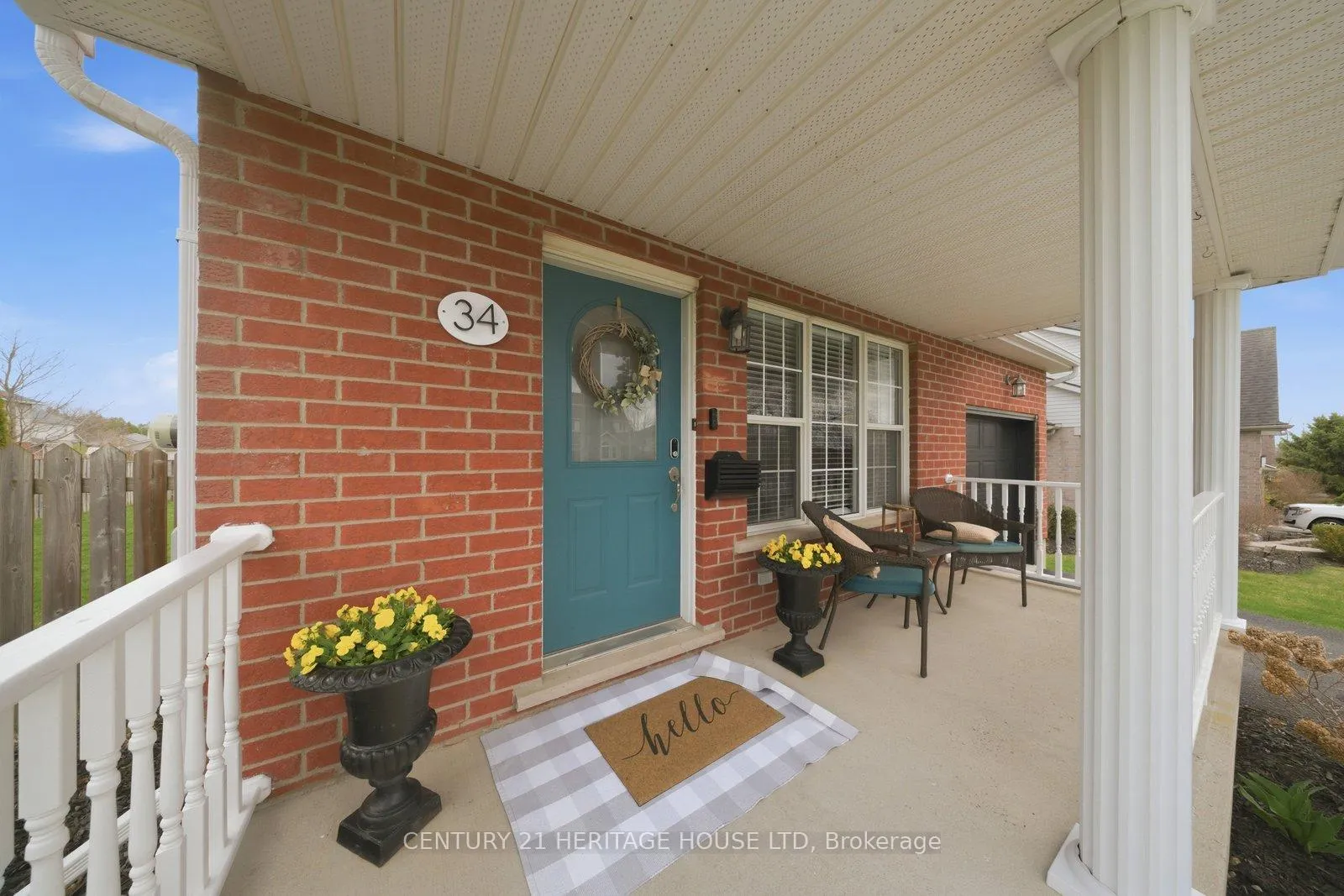 Photo 5 of 34 Primrose Drive, Tillsonburg — HOMEH