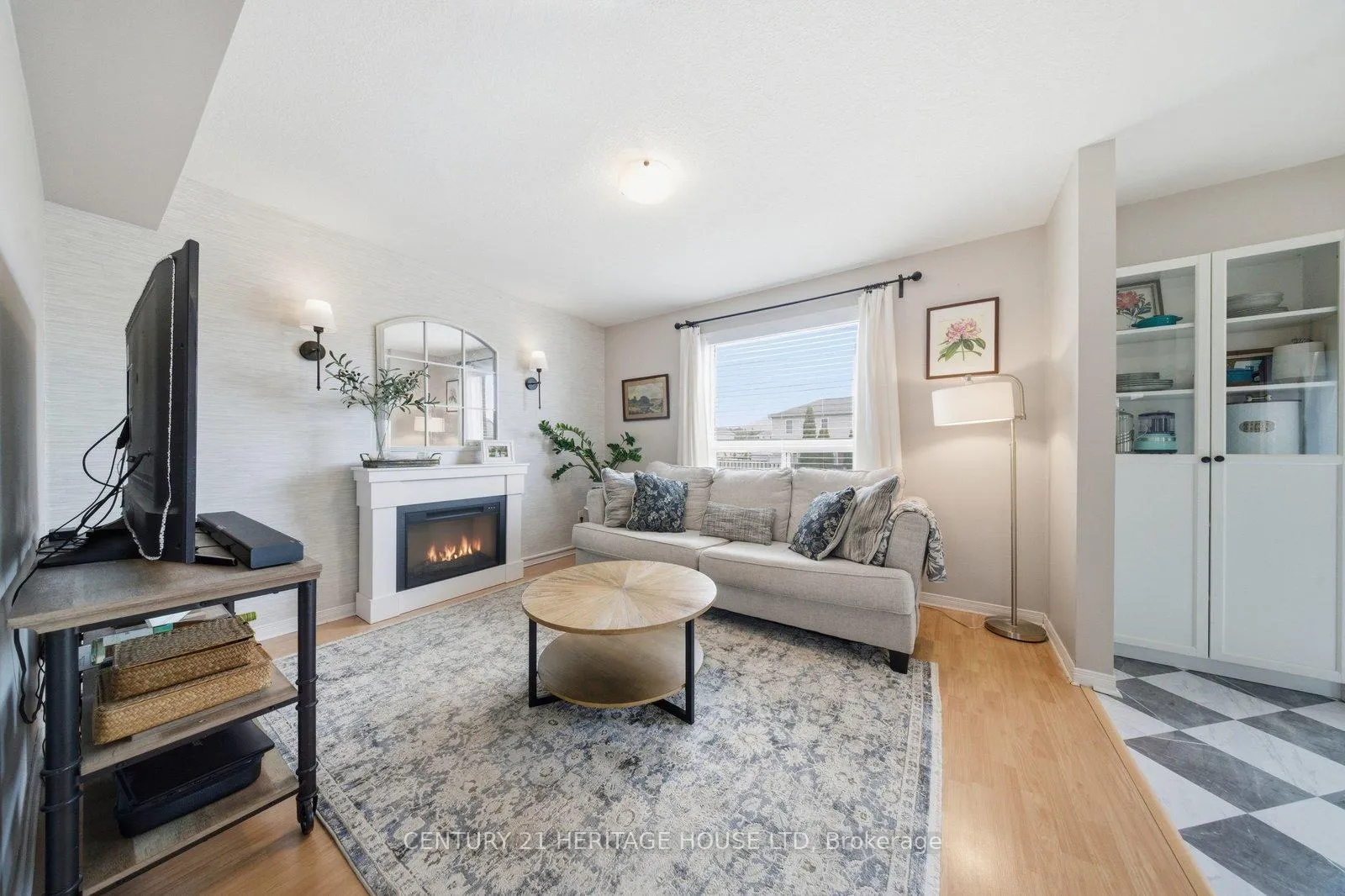 Photo 11 of 34 Primrose Drive, Tillsonburg — HOMEH