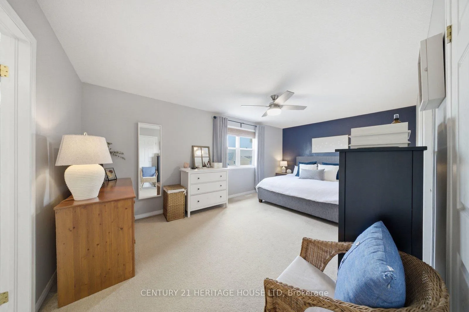 Photo 19 of 34 Primrose Drive, Tillsonburg — HOMEH