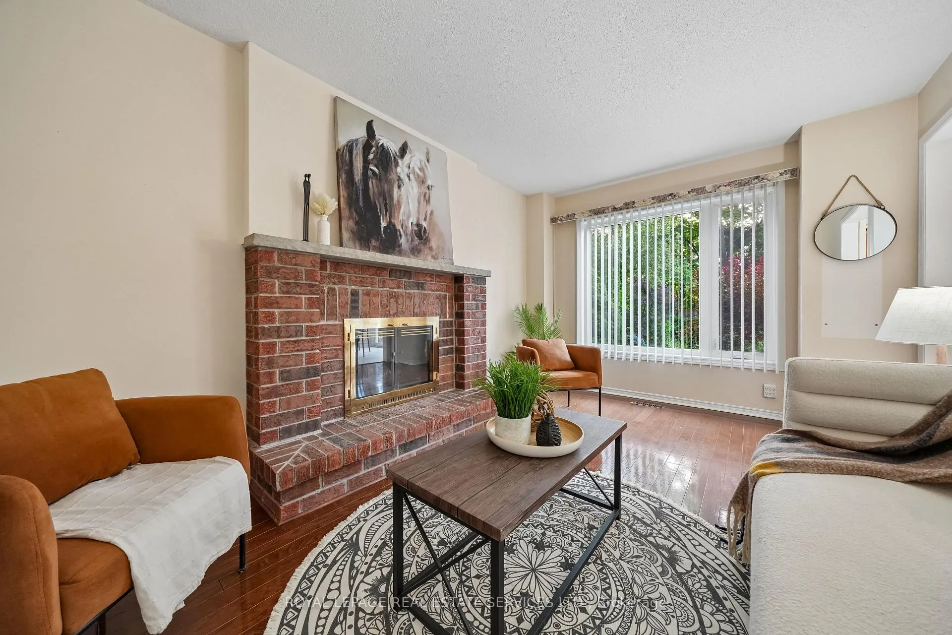 Photo 15 of 1547 Stoneybrook Trail, Oakville, Glen Abbey — HOMEH