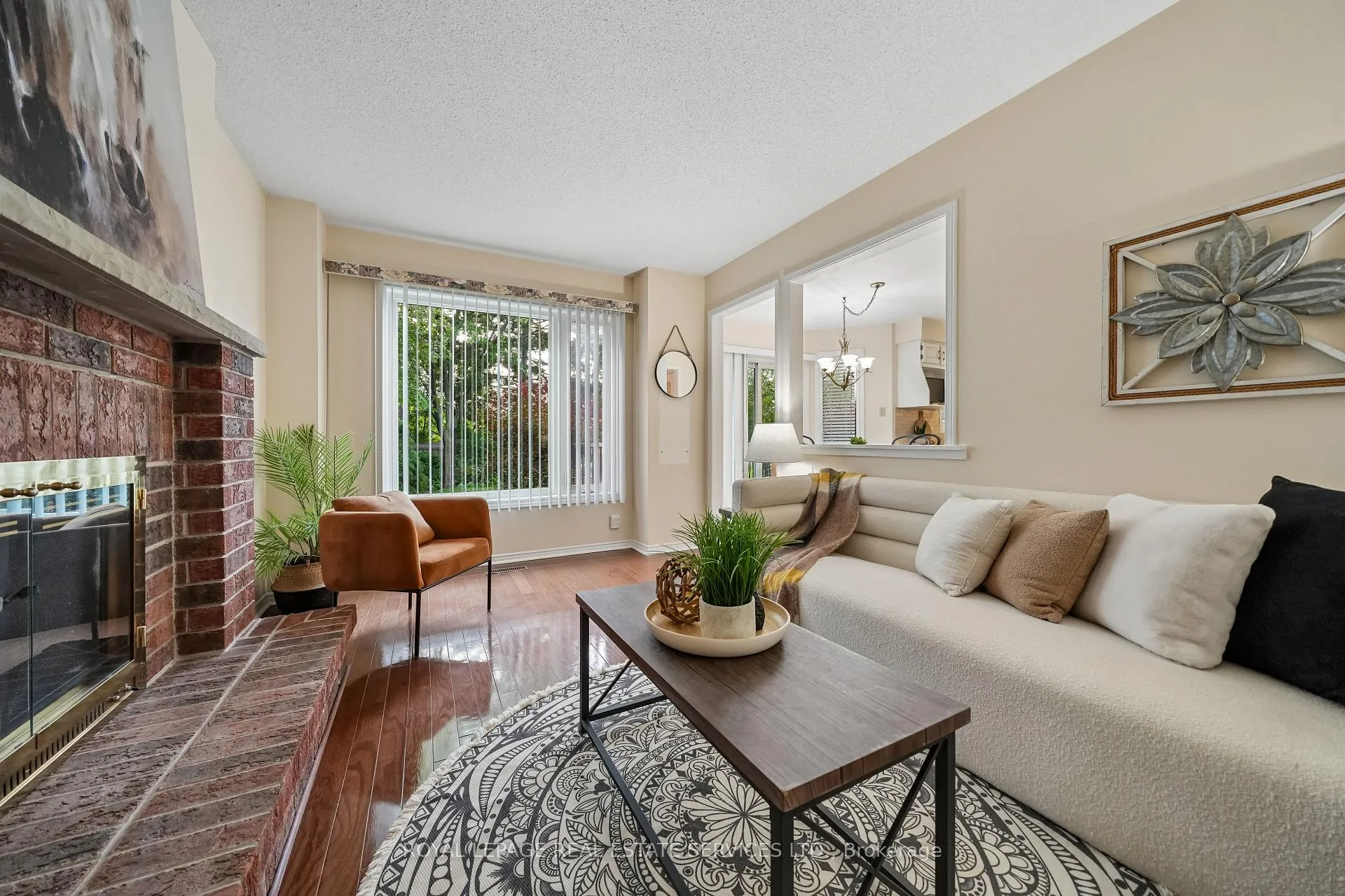 Photo 16 of 1547 Stoneybrook Trail, Oakville, Glen Abbey — HOMEH