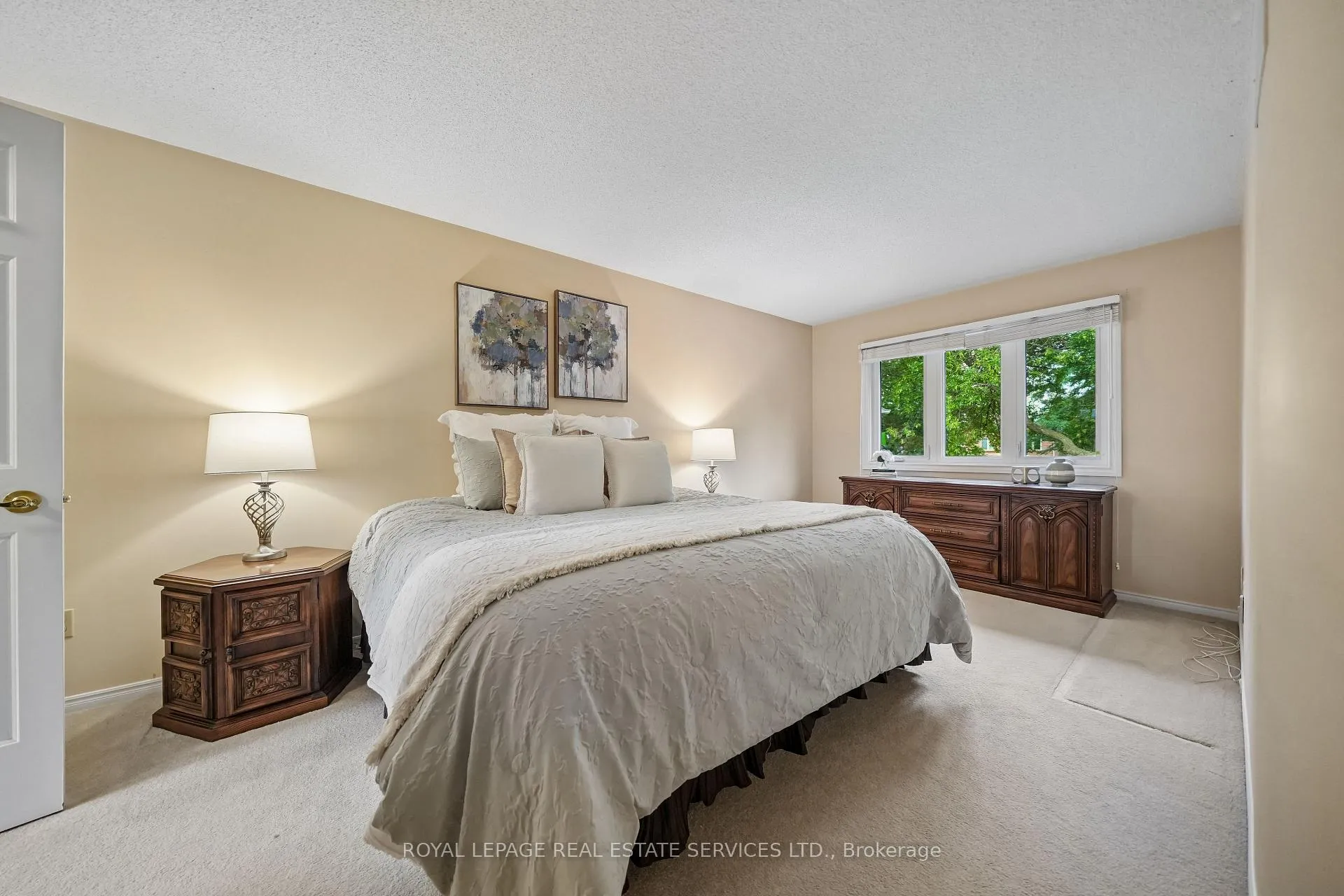 Photo 20 of 1547 Stoneybrook Trail, Oakville, Glen Abbey — HOMEH